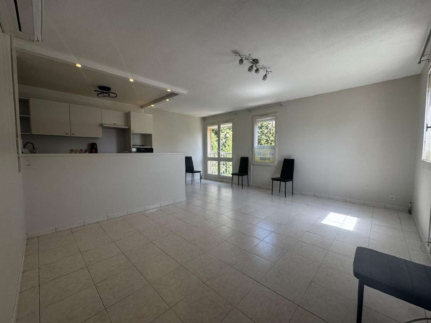  te koop appartement Allauch Bouches-du-Rhône 2