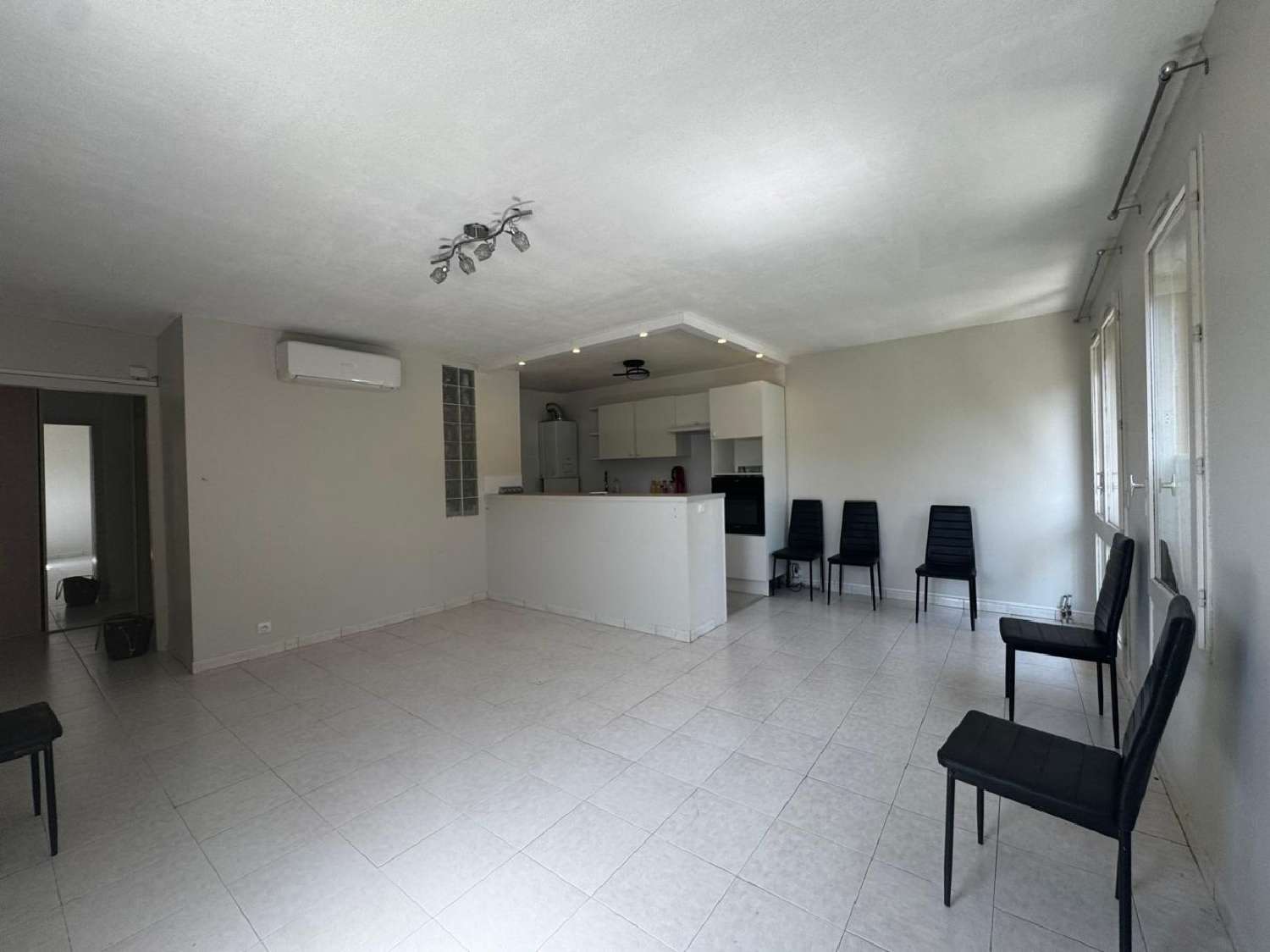  te koop appartement Allauch Bouches-du-Rhône 3
