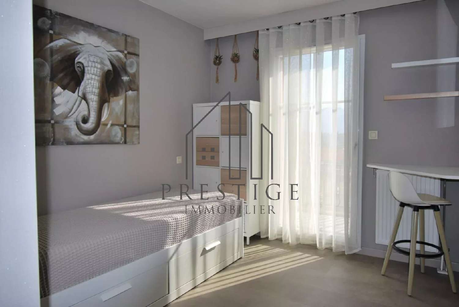  à vendre appartement Aubagne Bouches-du-Rhône 5