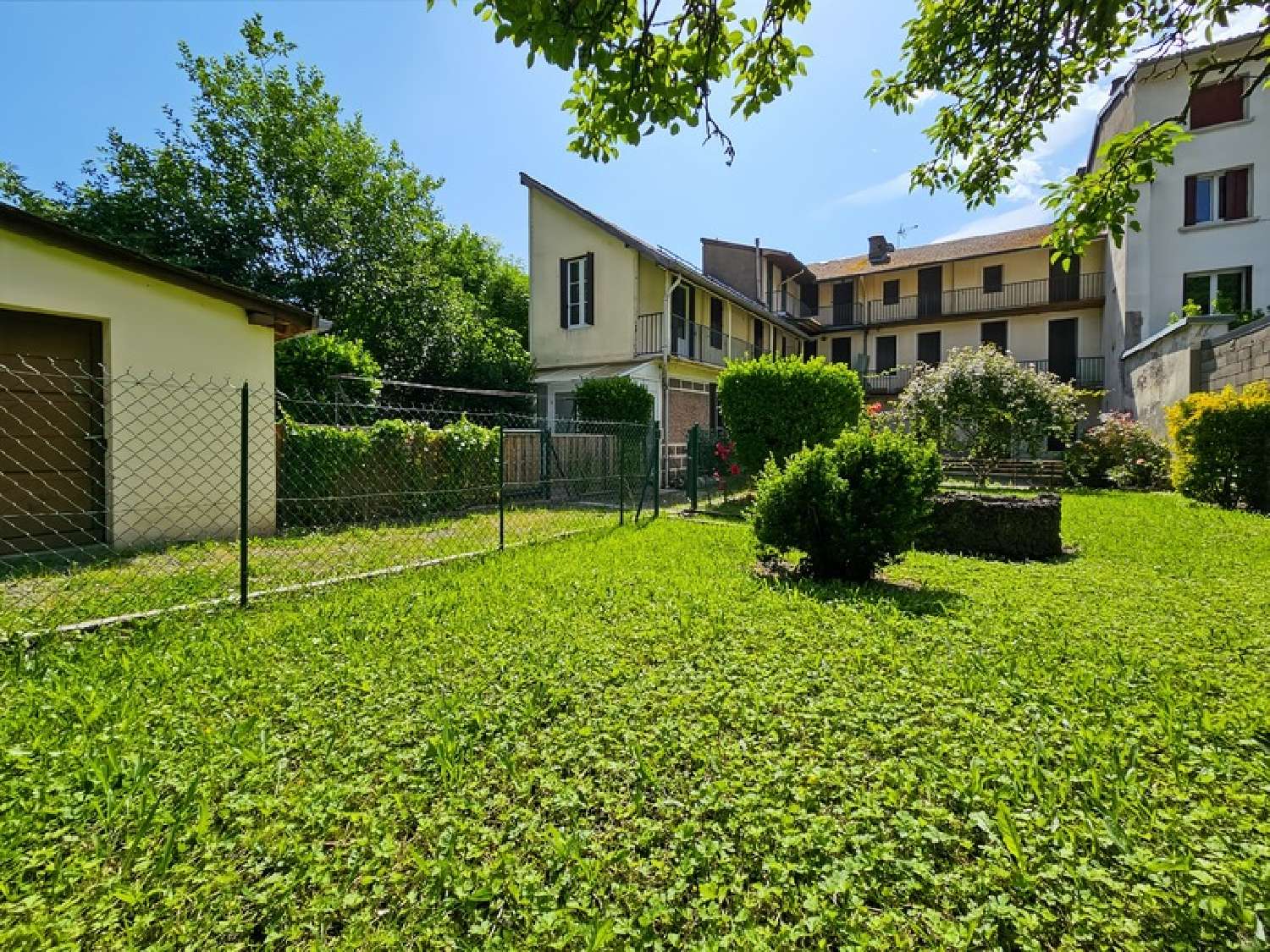  à vendre appartement Bagnères-de-Luchon Haute-Garonne 2