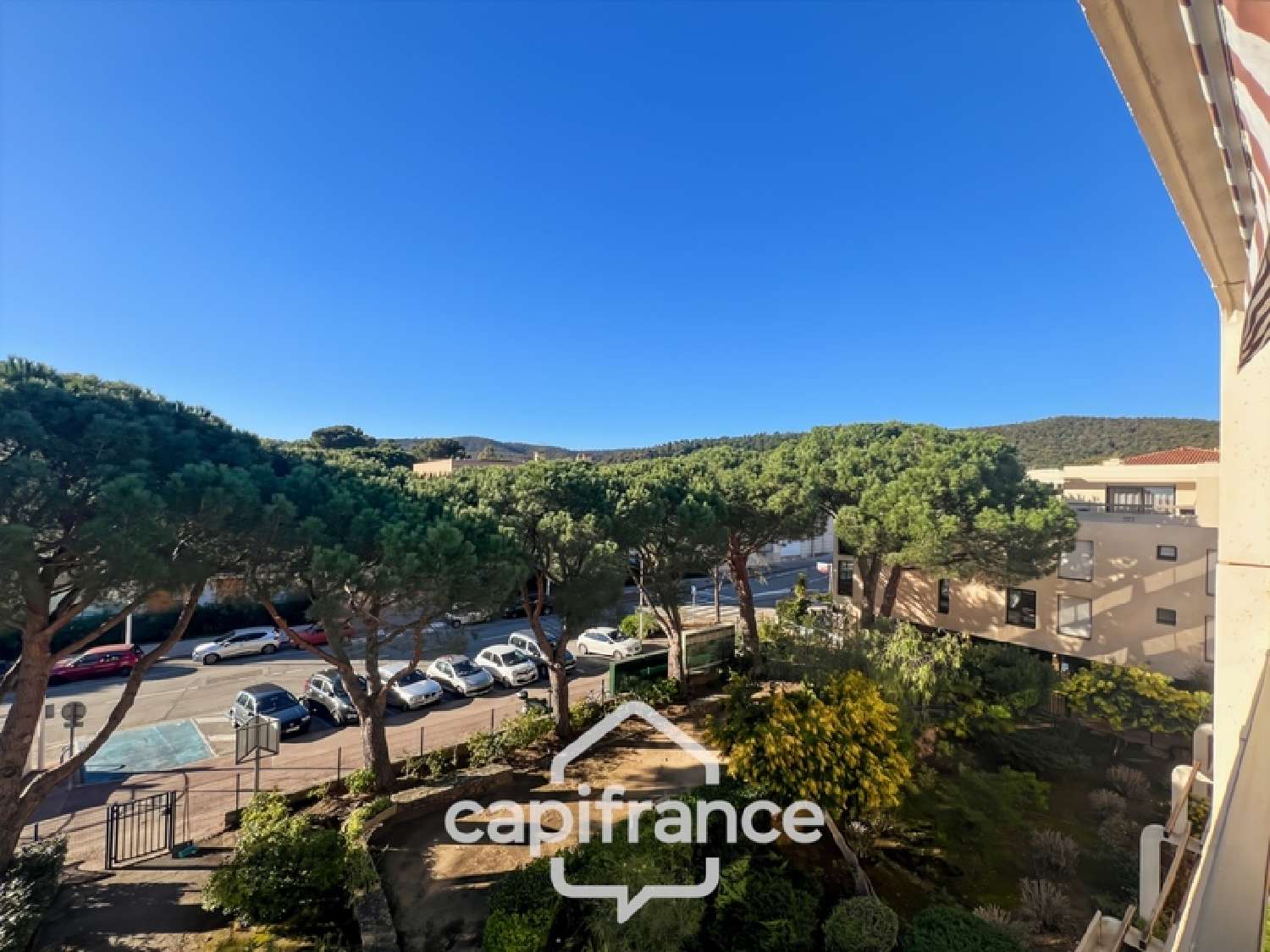  for sale apartment Bormes-les-Mimosas Var 2