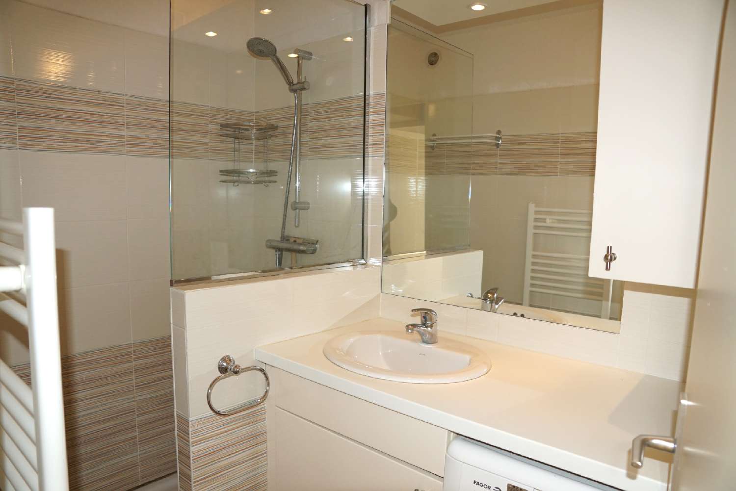  for sale apartment Cavalaire-sur-Mer Var 7