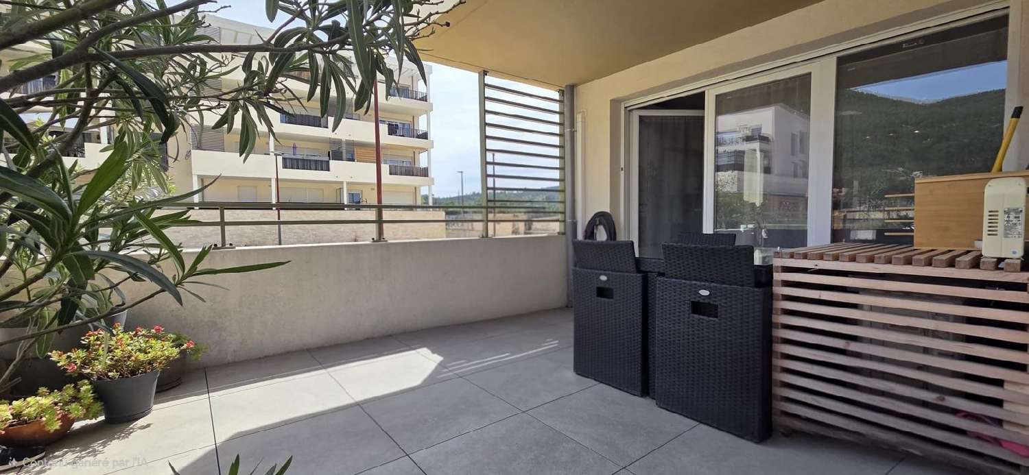 for sale apartment Cuges-les-Pins Bouches-du-Rhône 1