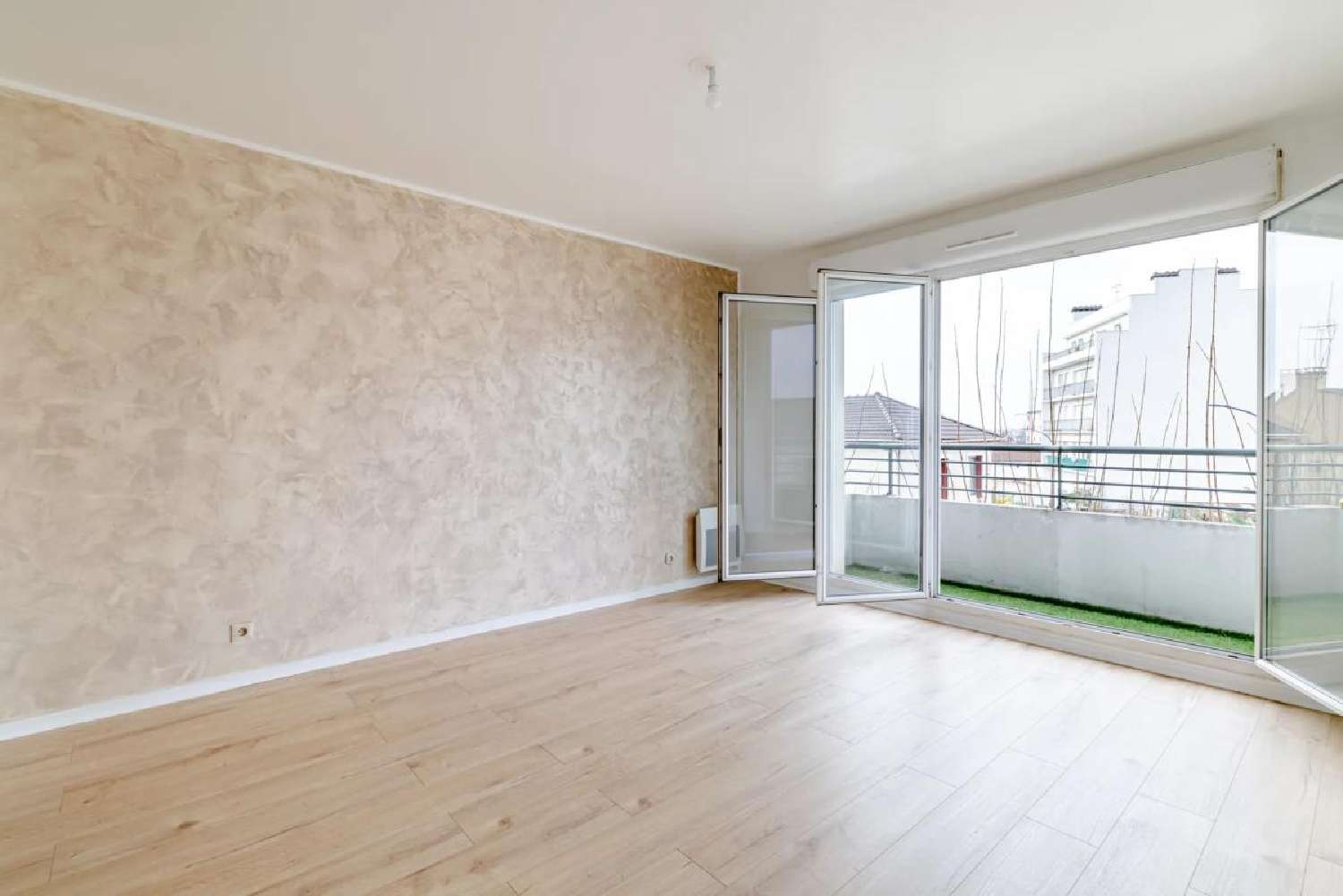 for sale apartment Drancy Seine-Saint-Denis 1