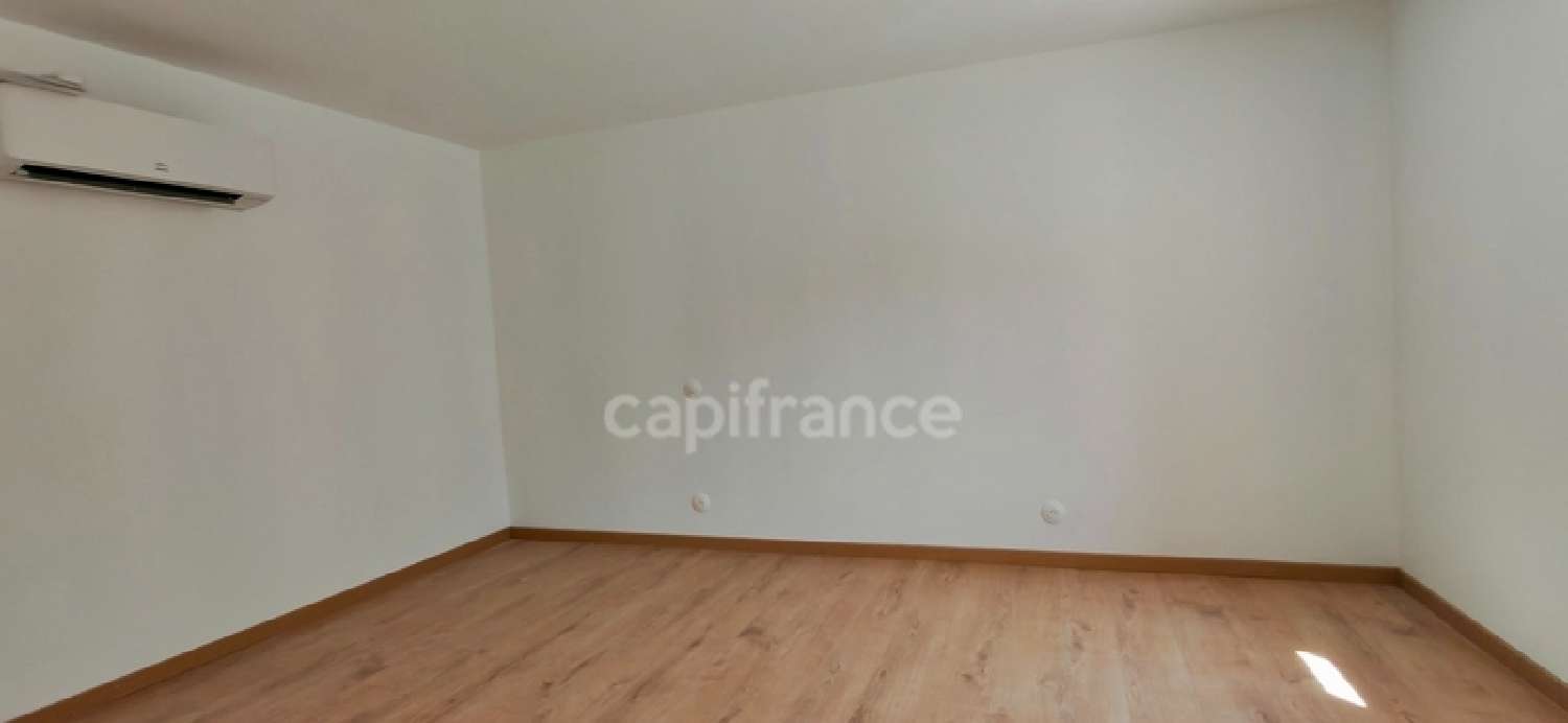 à vendre appartement Eyragues Bouches-du-Rhône 5