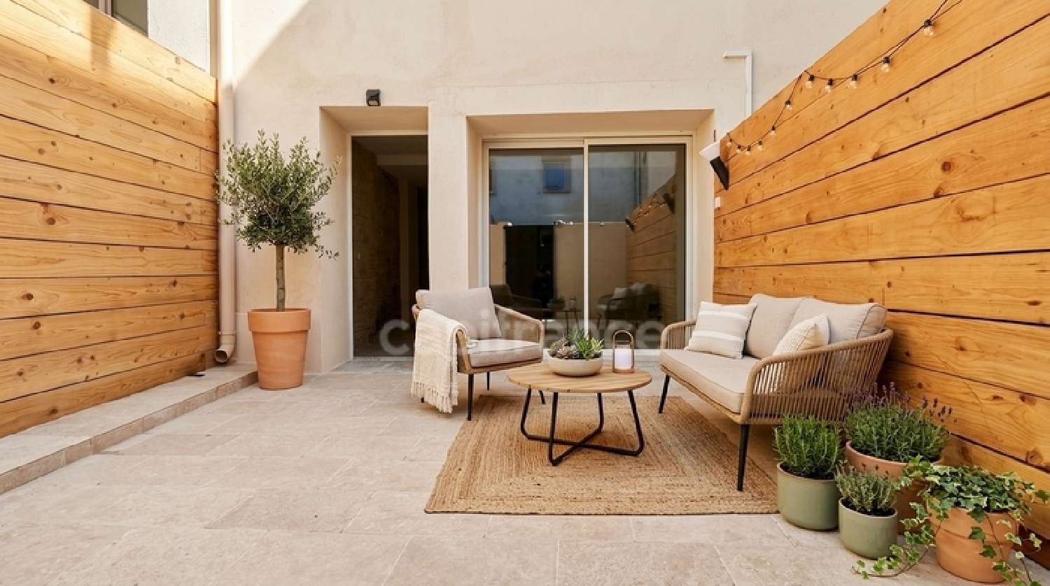  à vendre appartement Eyragues Bouches-du-Rhône 1
