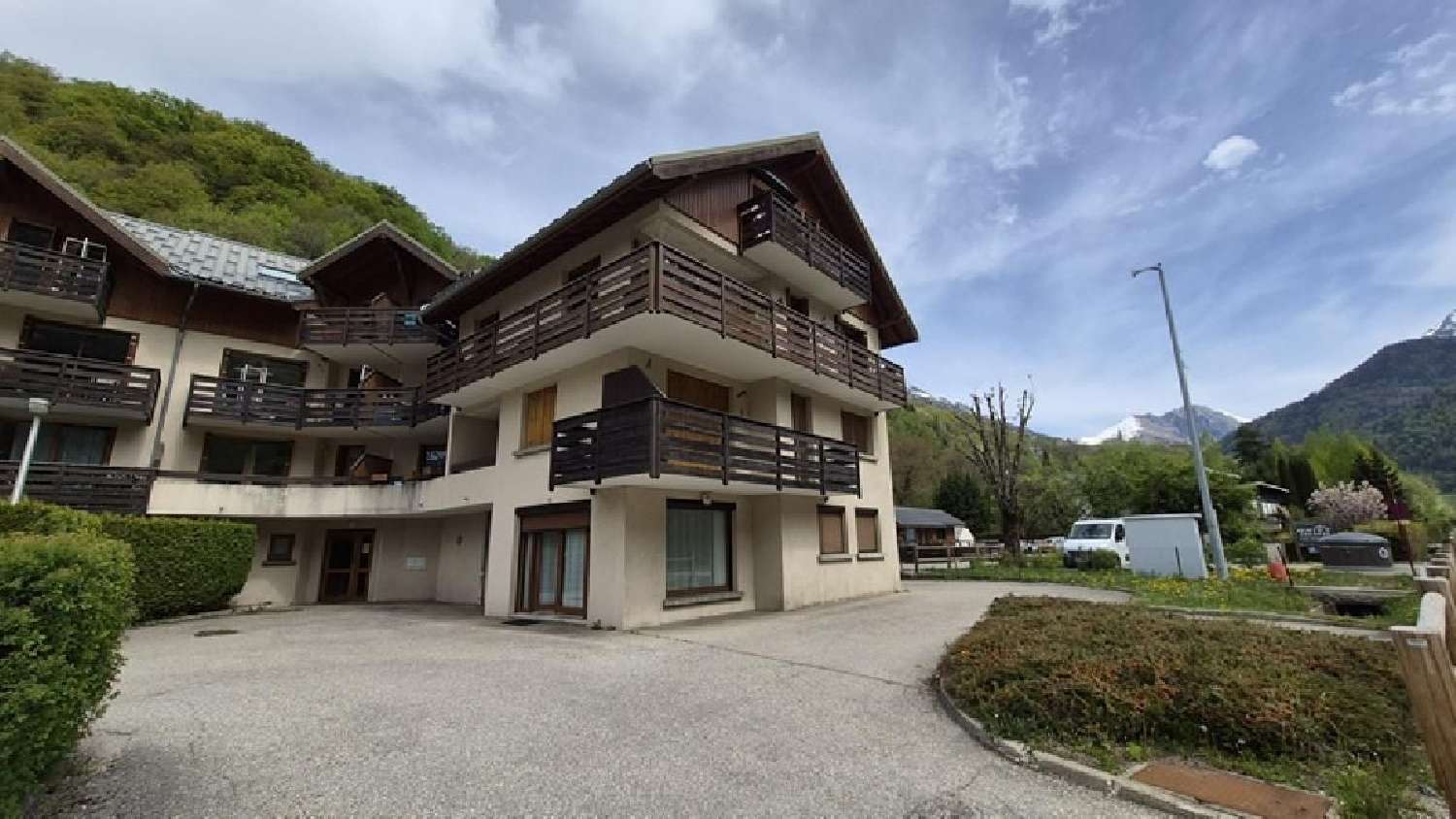  à vendre appartement Hières-sur-Amby Isère 1