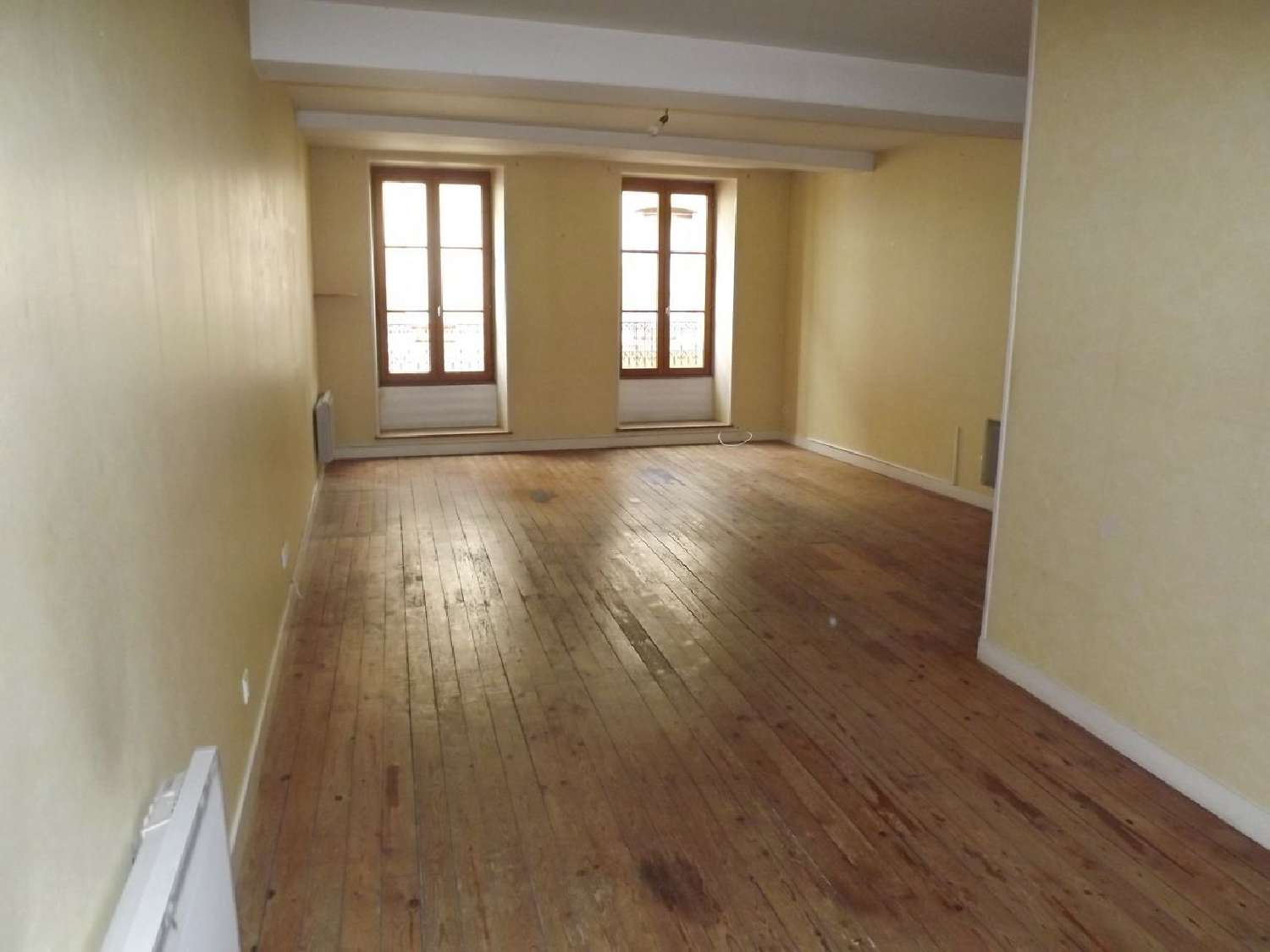 for sale apartment Jalogny Saône-et-Loire 1