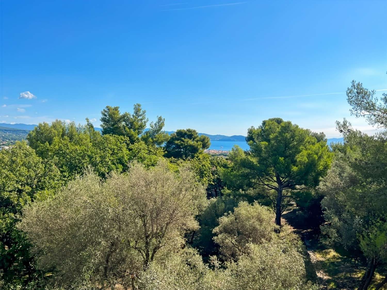  à vendre appartement La Ciotat Bouches-du-Rhône 2