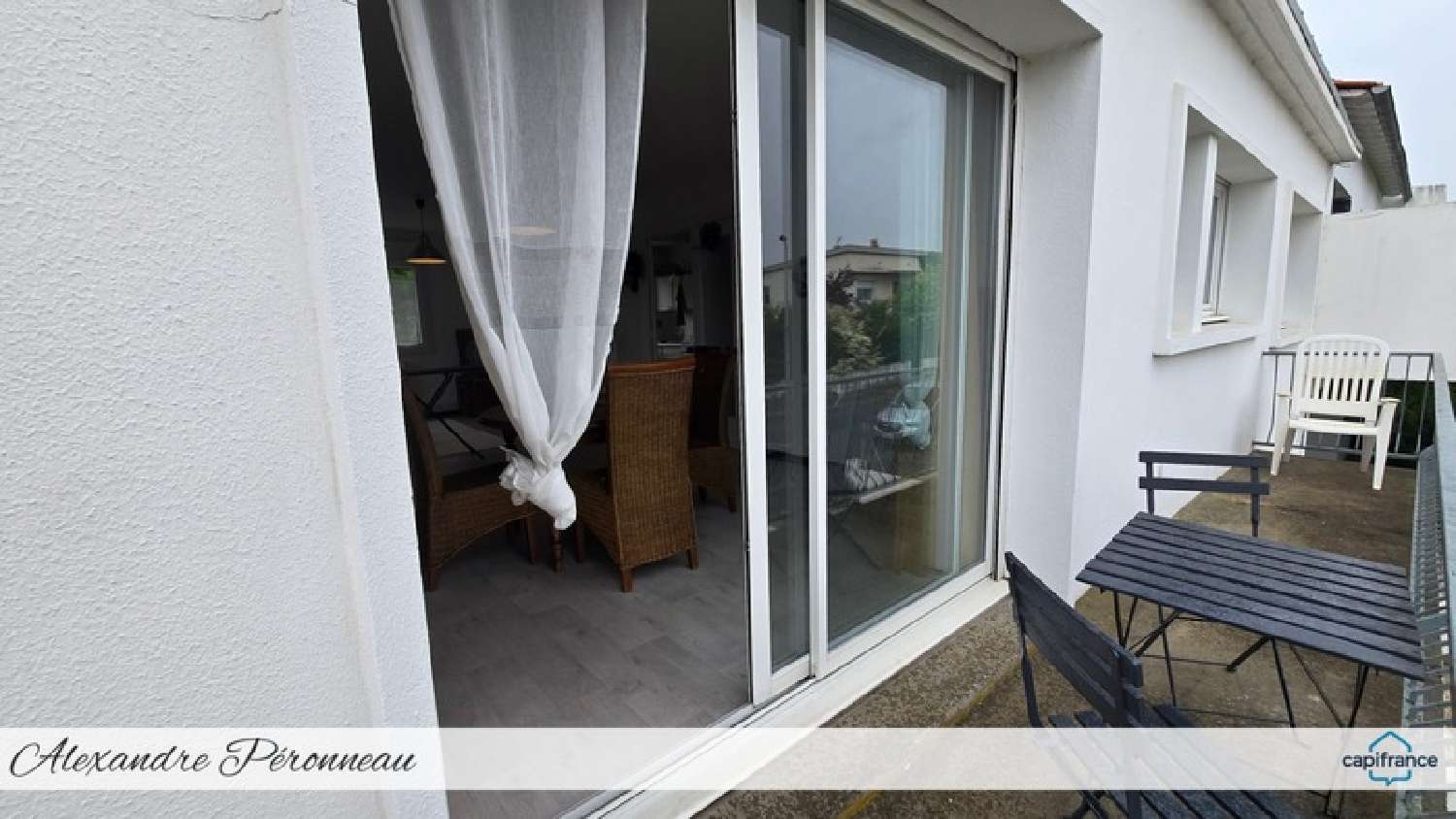 for sale apartment La Rochelle Charente-Maritime 3