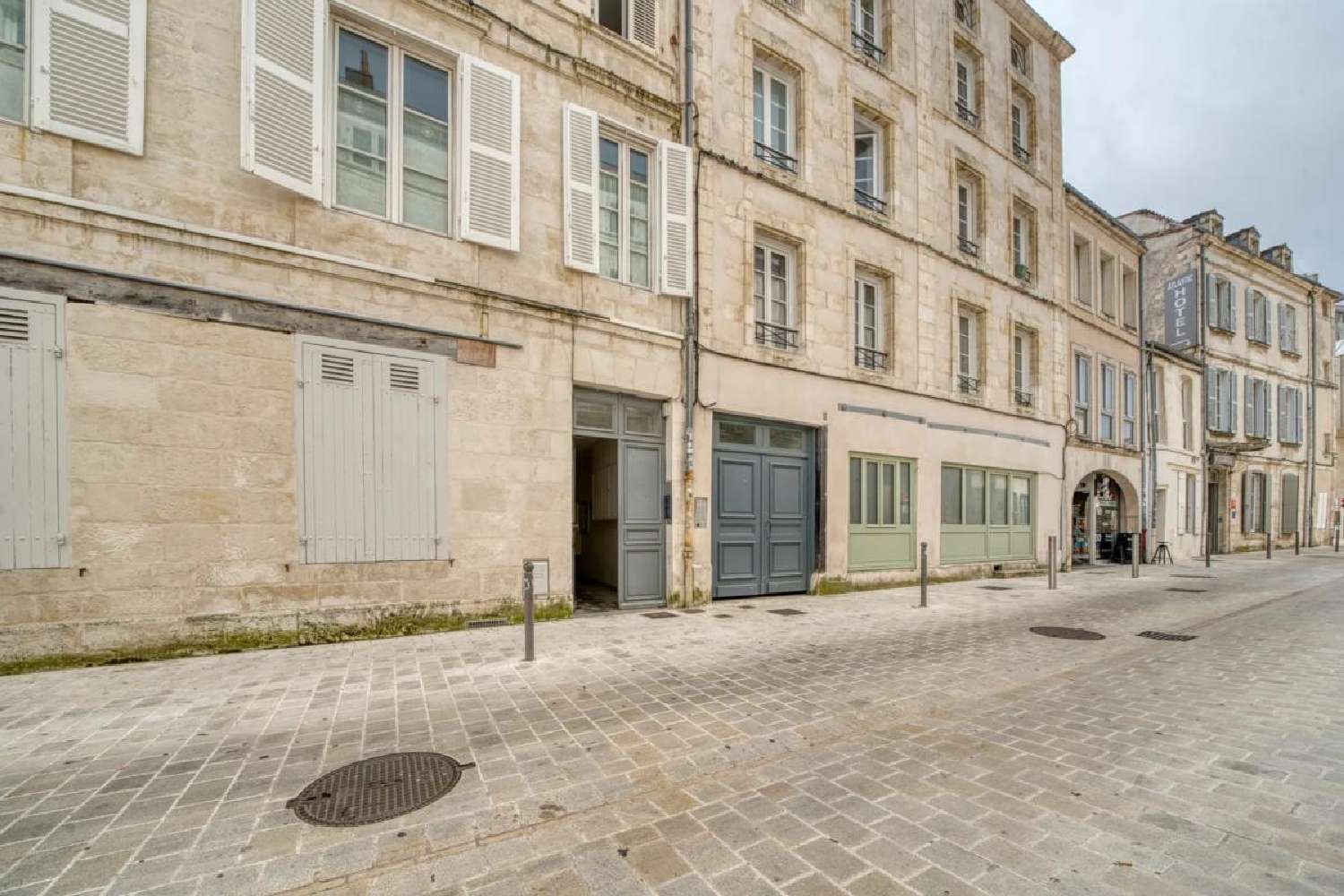 for sale apartment La Rochelle Charente-Maritime 1