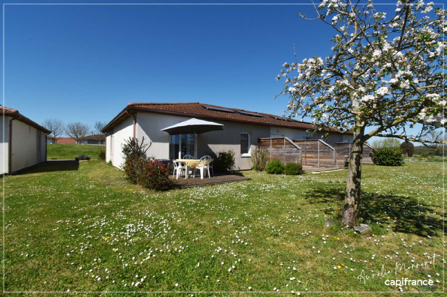  te koop appartement Le Châtelet Cher 1