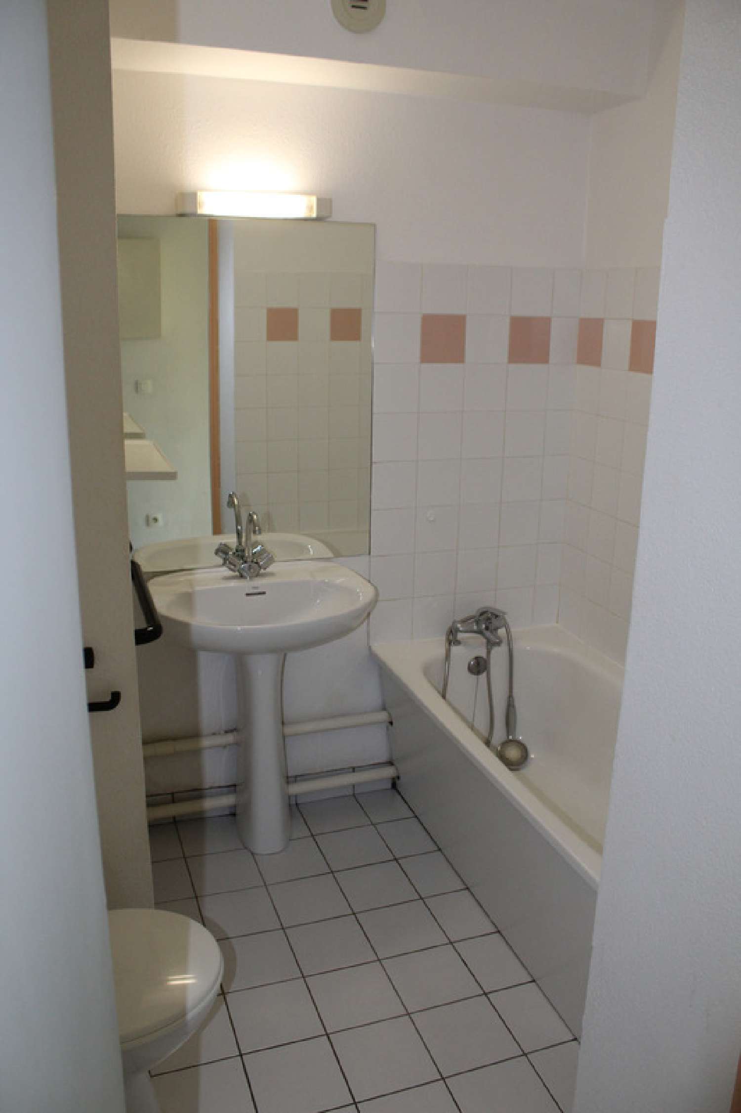  for sale apartment Lyon 8e Arrondissement Rhône 7