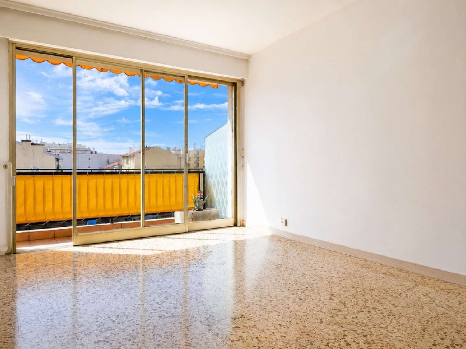  te koop appartement Nice 06100 Alpes-Maritimes 3