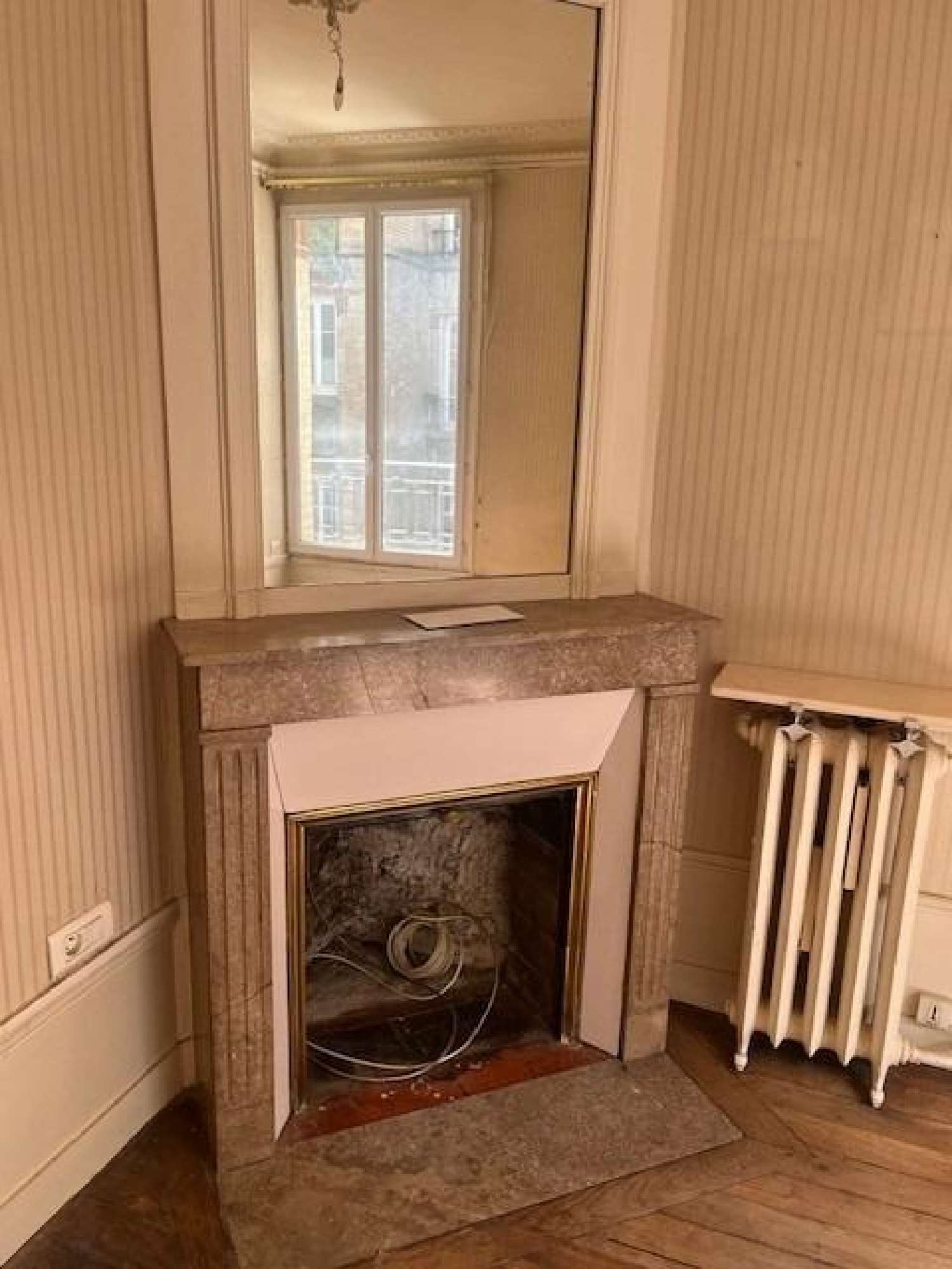  à vendre appartement Paris 18e Arrondissement Paris (Seine) 2