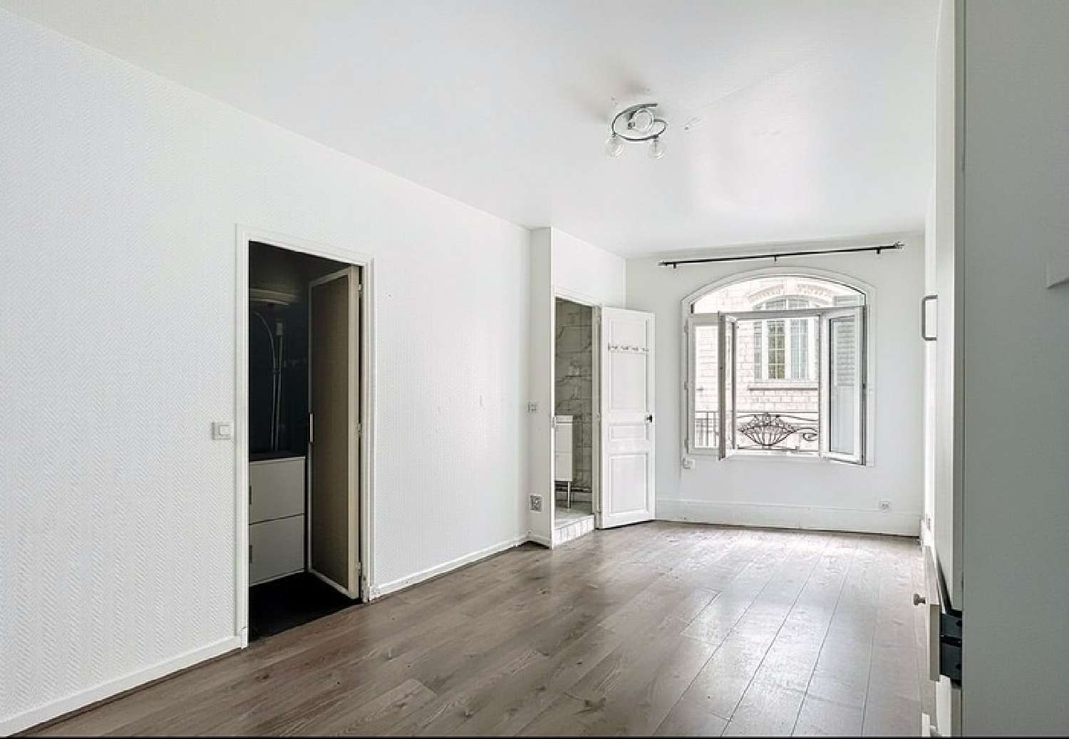 for sale apartment Paris 19e Arrondissement Paris (Seine) 2