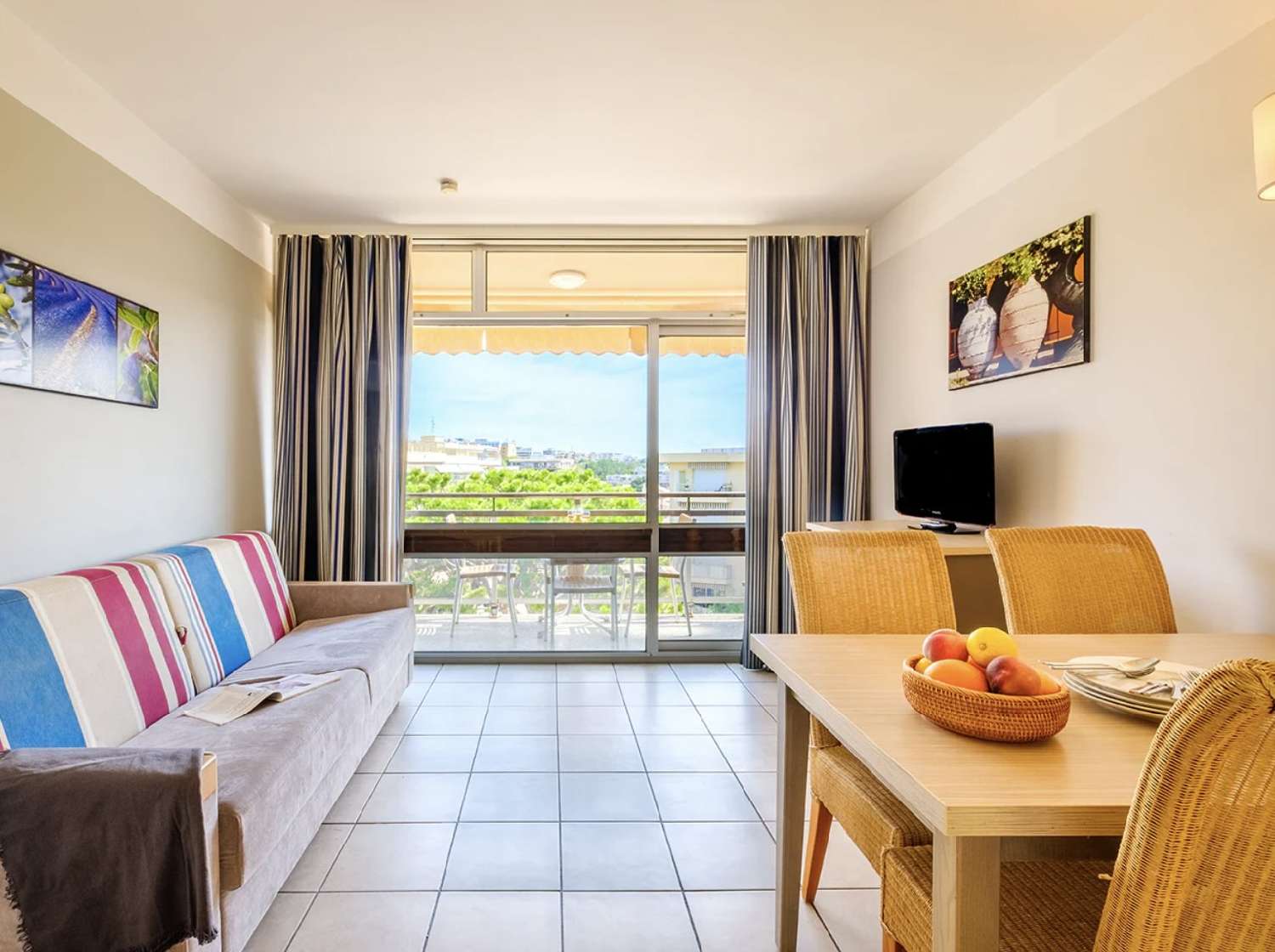 for sale apartment Saint-Laurent-du-Var Alpes-Maritimes 1