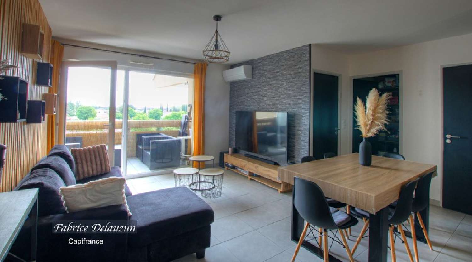  for sale apartment Saint-Martin-de-Crau Bouches-du-Rhône 1