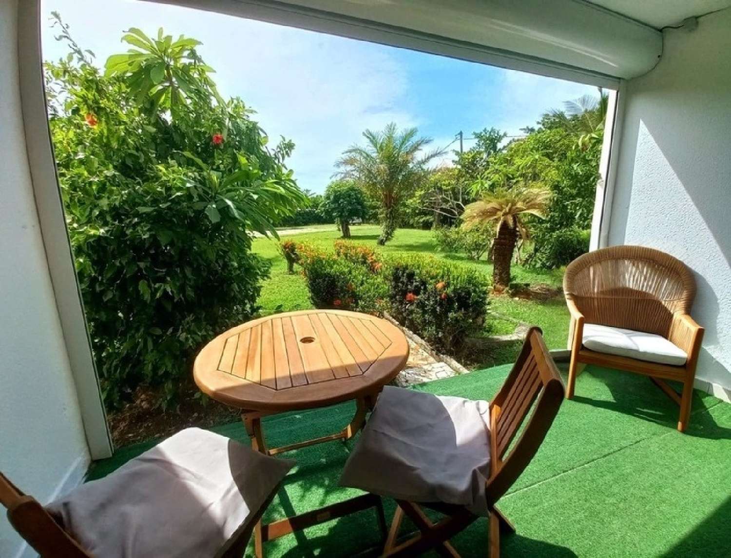 for sale apartment Sainte-Anne Guadeloupe 3