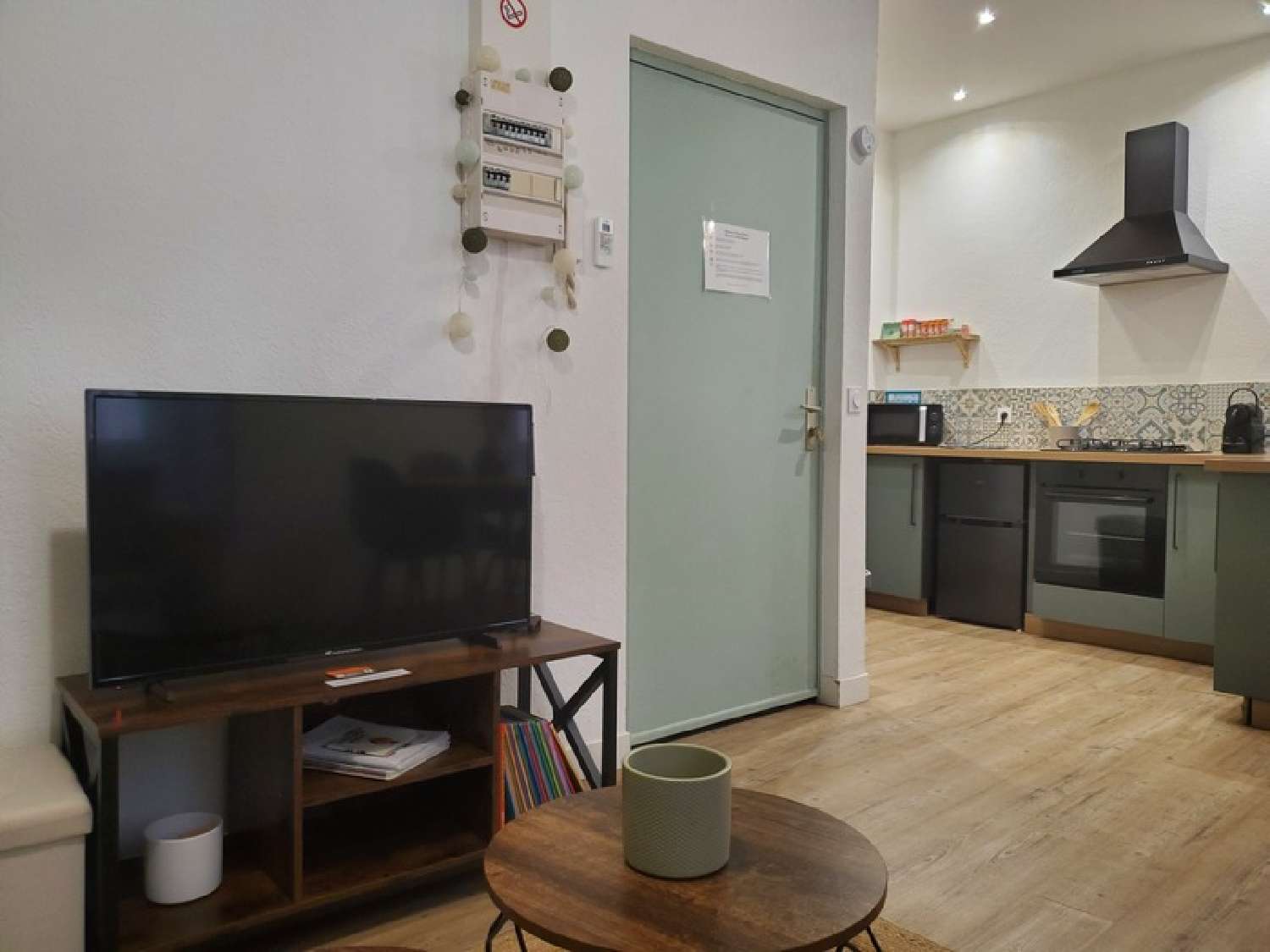  à vendre appartement Salon-de-Provence Bouches-du-Rhône 2