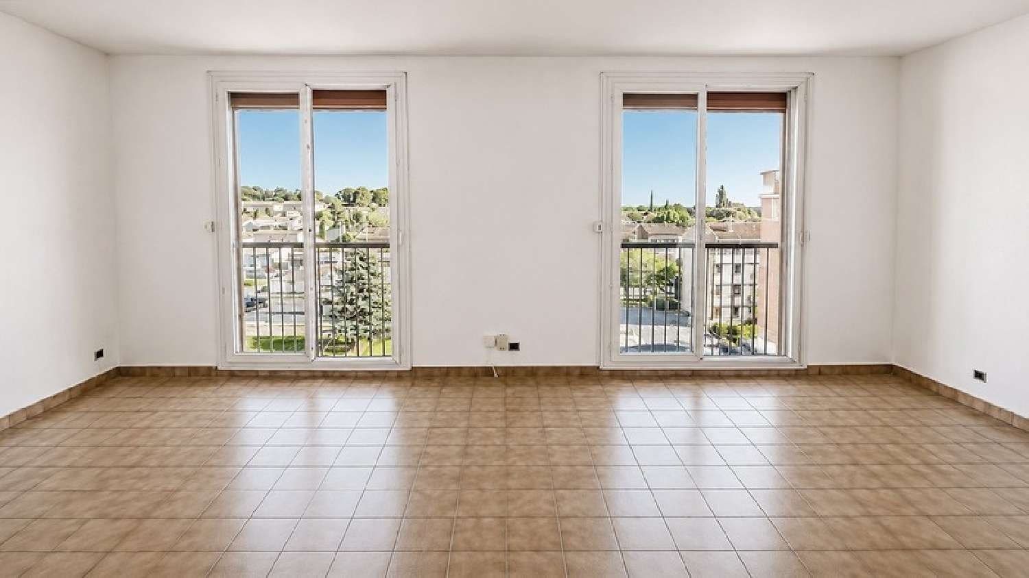 for sale apartment Salon-de-Provence Bouches-du-Rhône 4