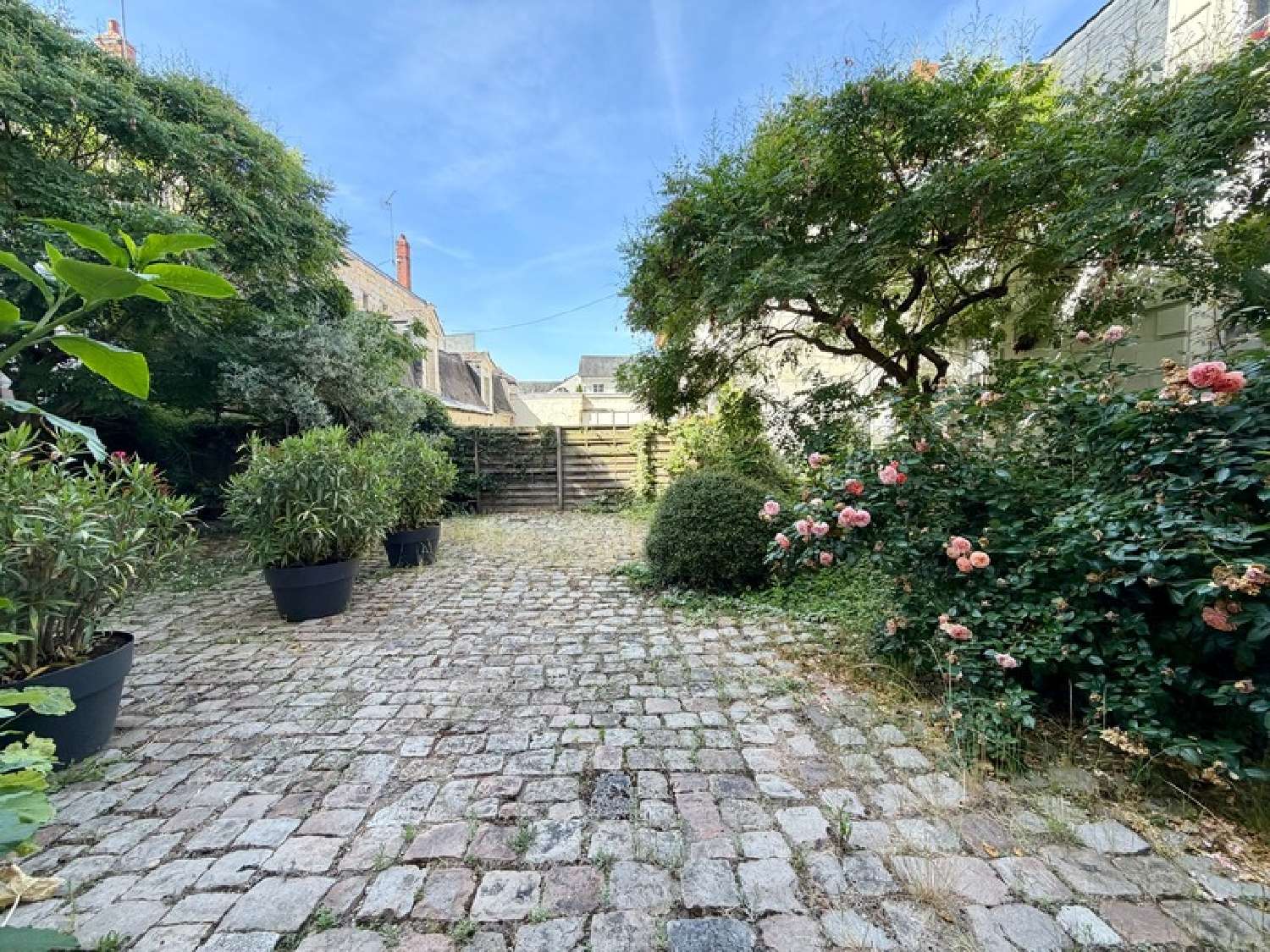 for sale apartment Saumur Maine-et-Loire 3