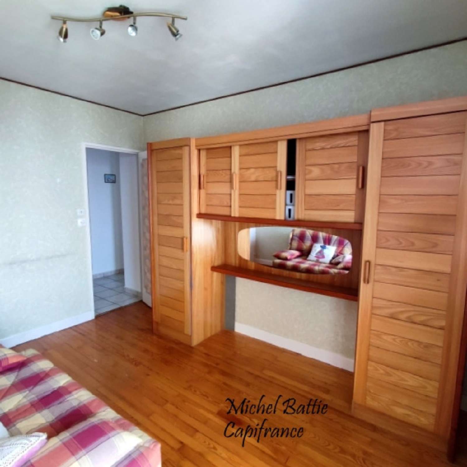  for sale apartment Terrenoire Loire 5