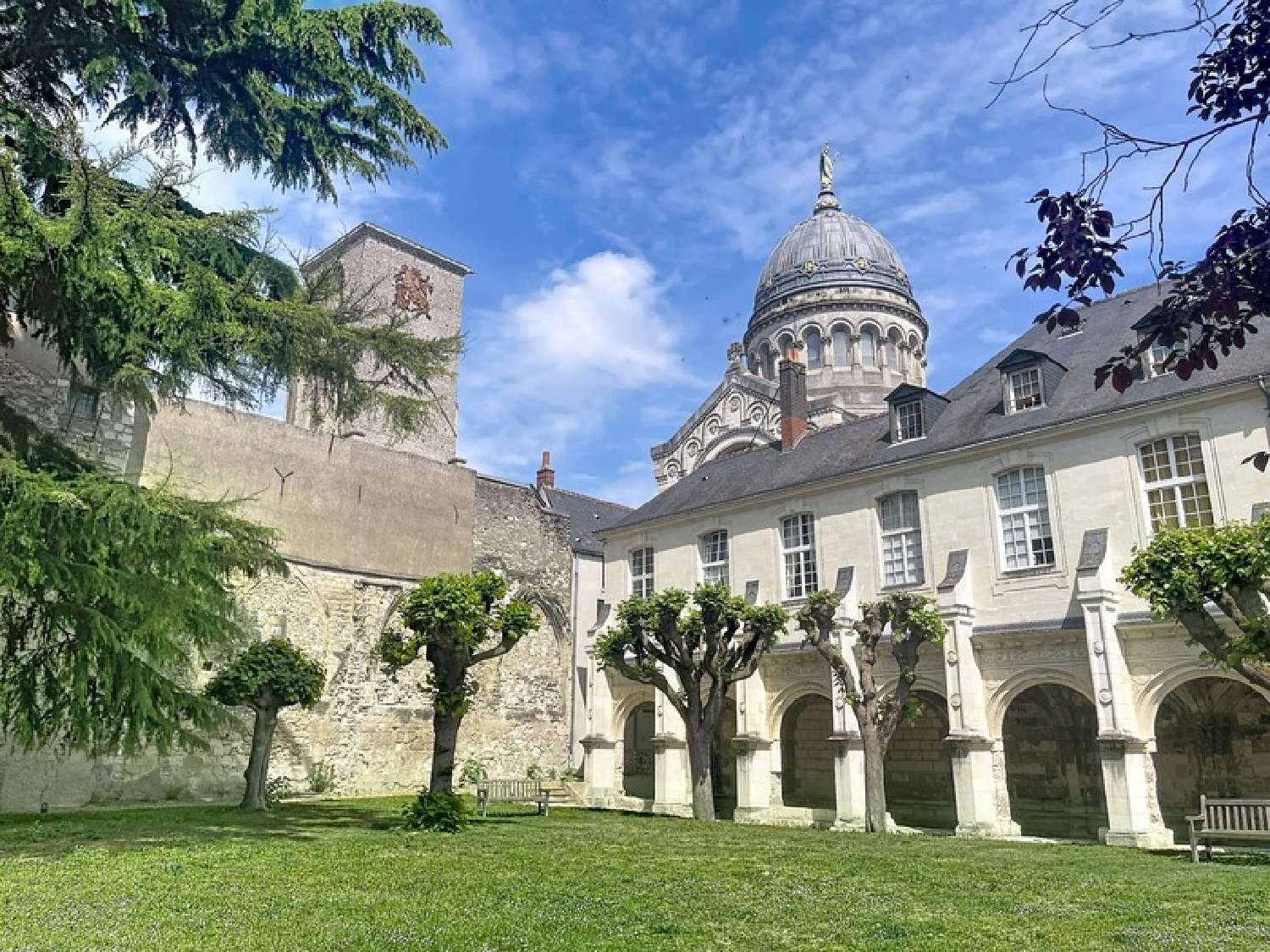  à vendre appartement Tours Indre-et-Loire 1