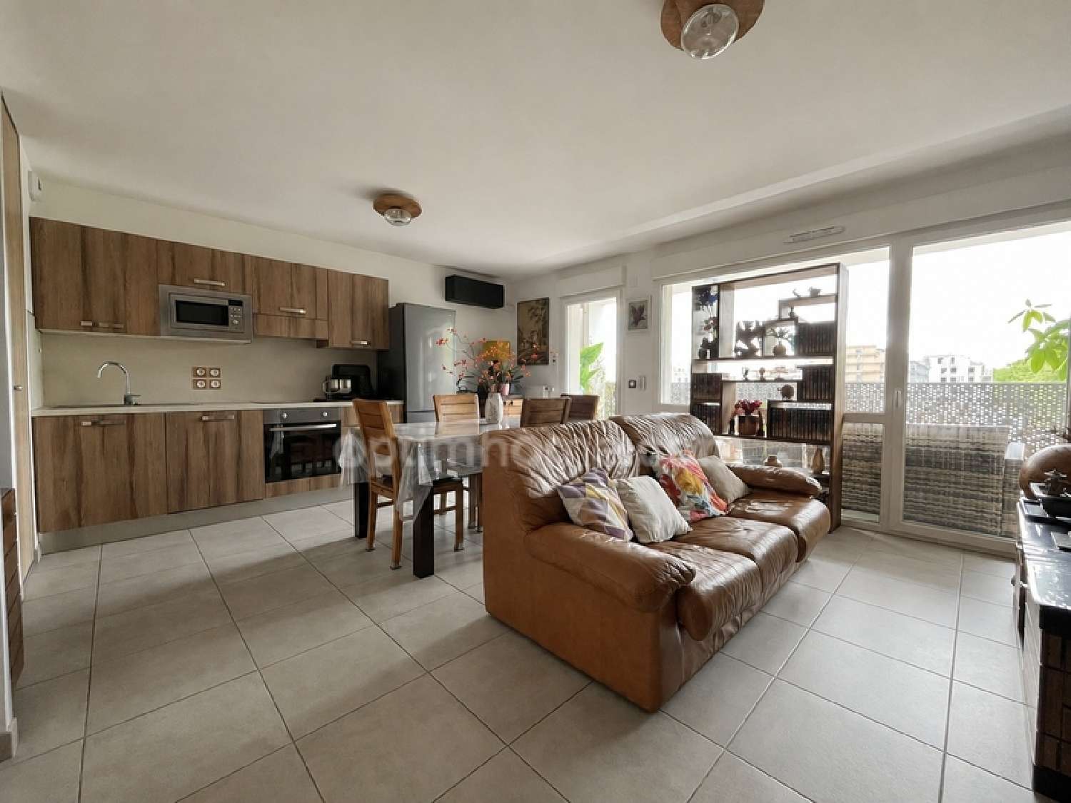à vendre appartement Vaulx-en-Velin Rhône 1