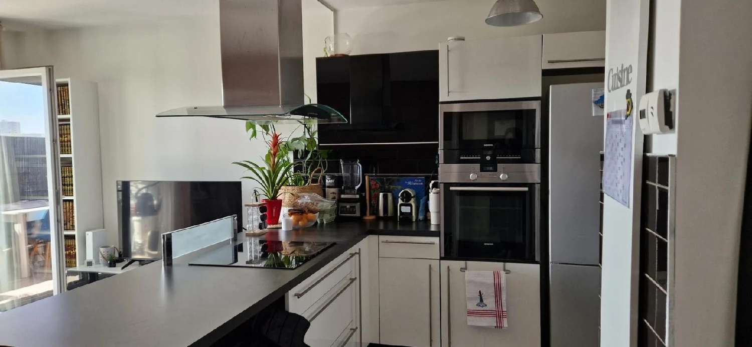 for sale apartment Vaulx-en-Velin Rhône 1