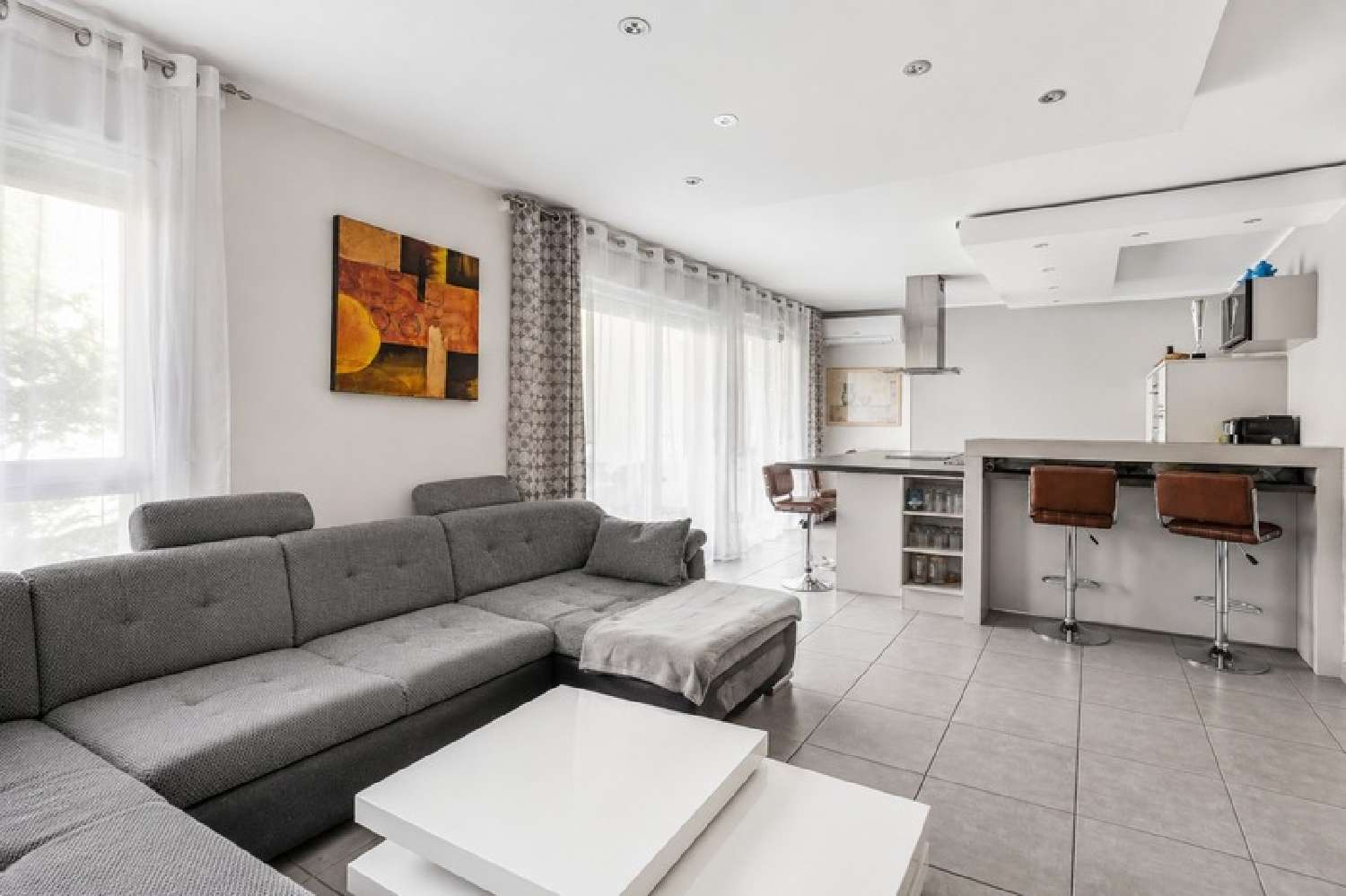 for sale apartment Vénissieux Rhône 4