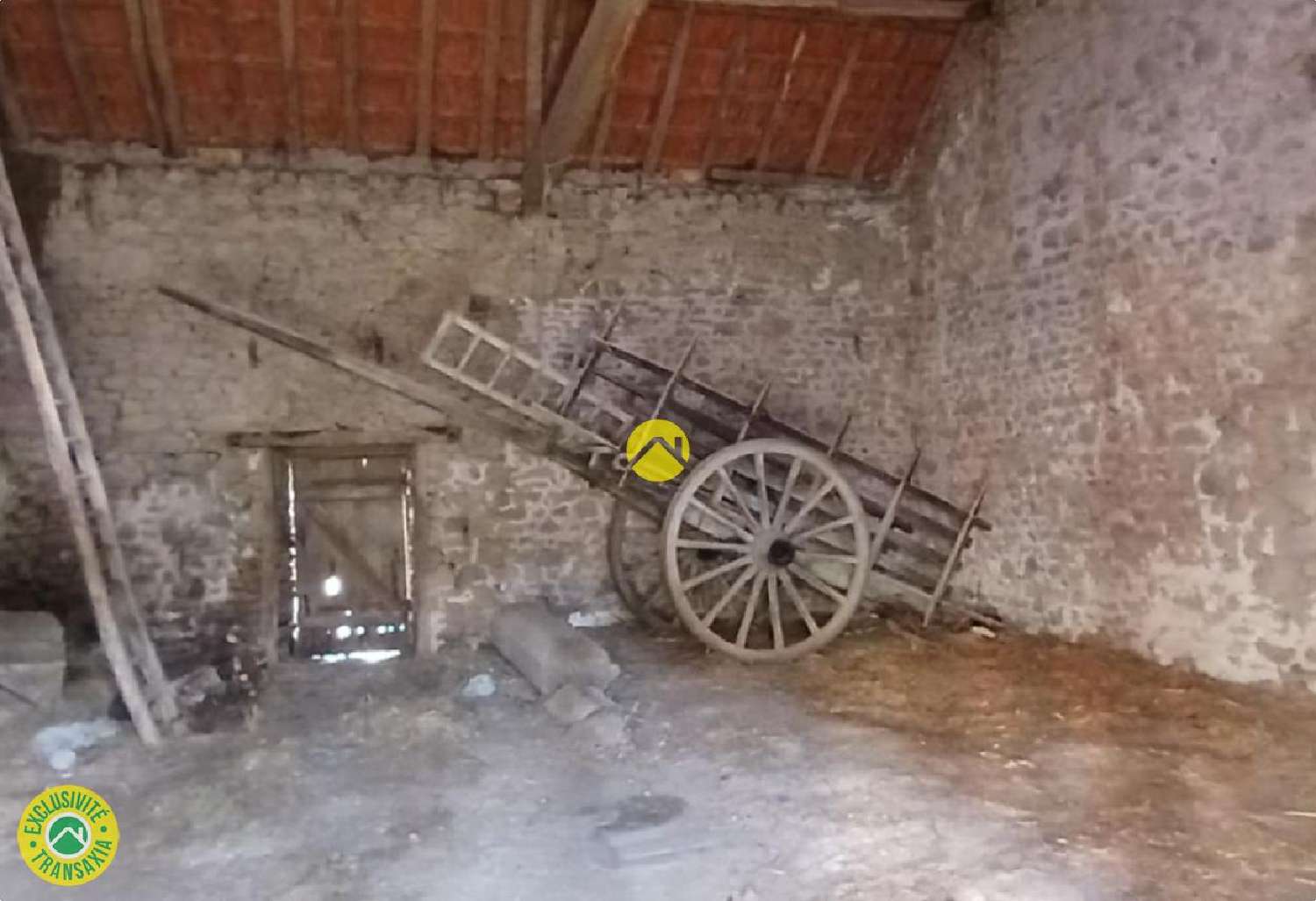  te koop schuur Ceyroux Creuse 4