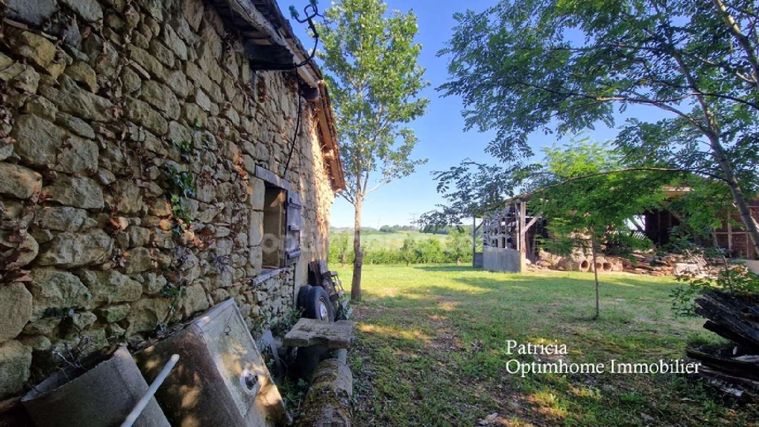 for sale barn Monteton Lot-et-Garonne 4