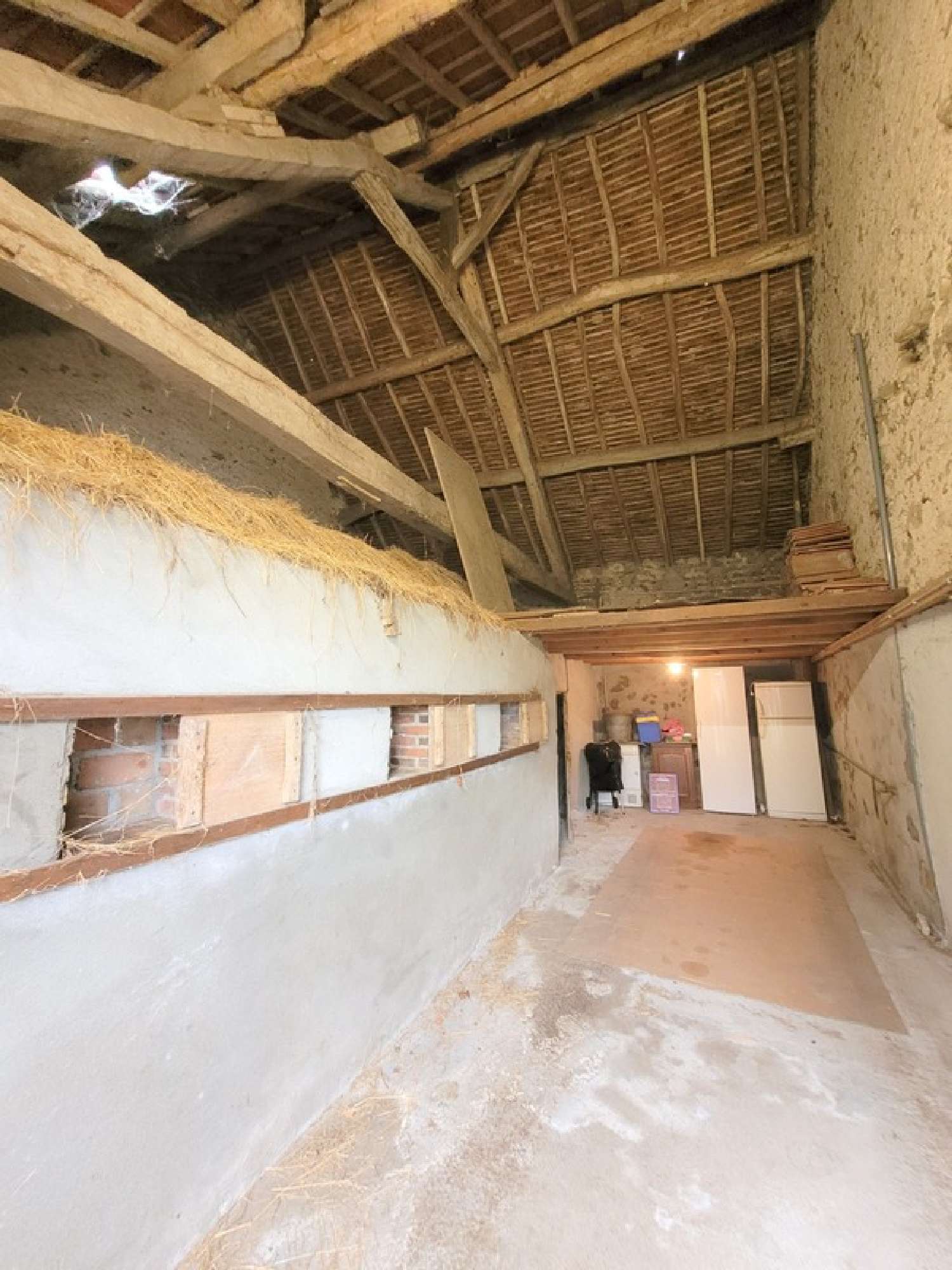à vendre grange Saint-Quintin-sur-Sioule Puy-de-Dôme 7
