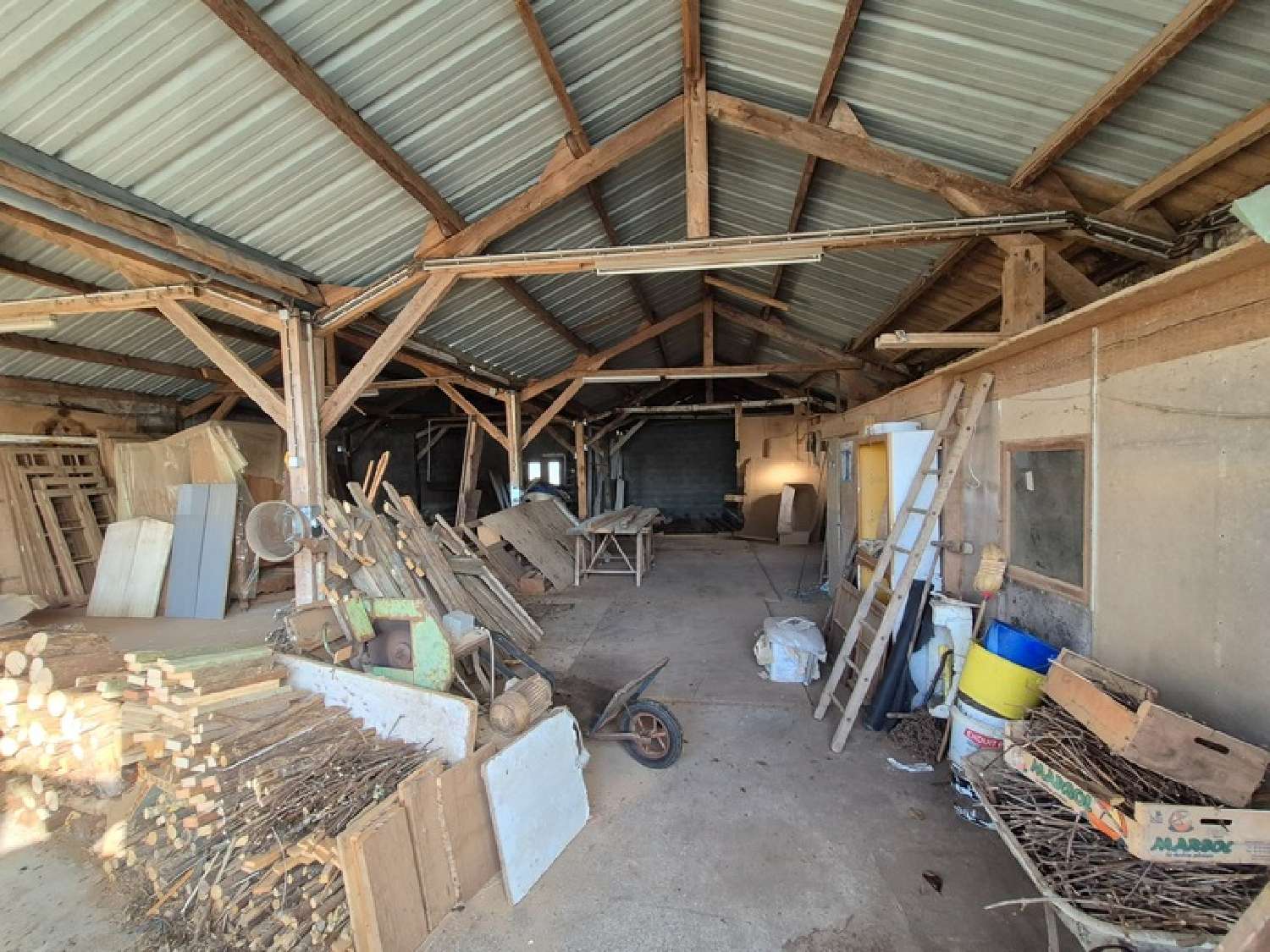 à vendre grange Saint-Savinien Charente-Maritime 4
