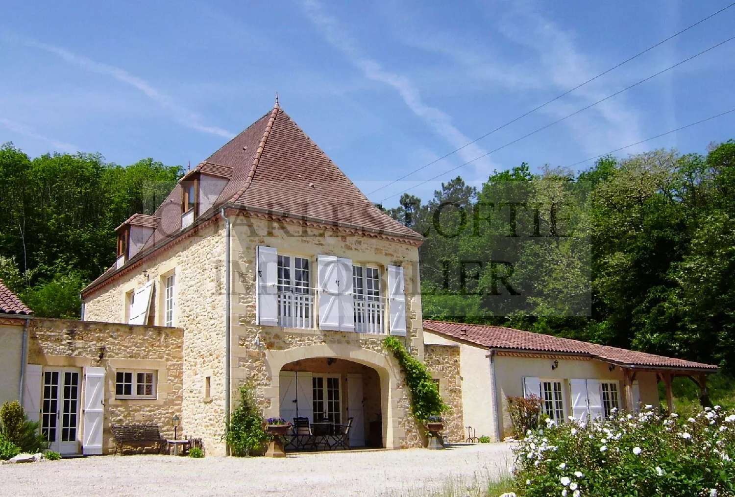 te koop gîtes/ chambres d'hôtes Pescadoires Lot 1
