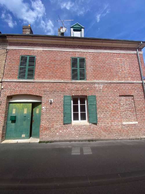 Abbeville 80100 Somme gebouw foto 7340264