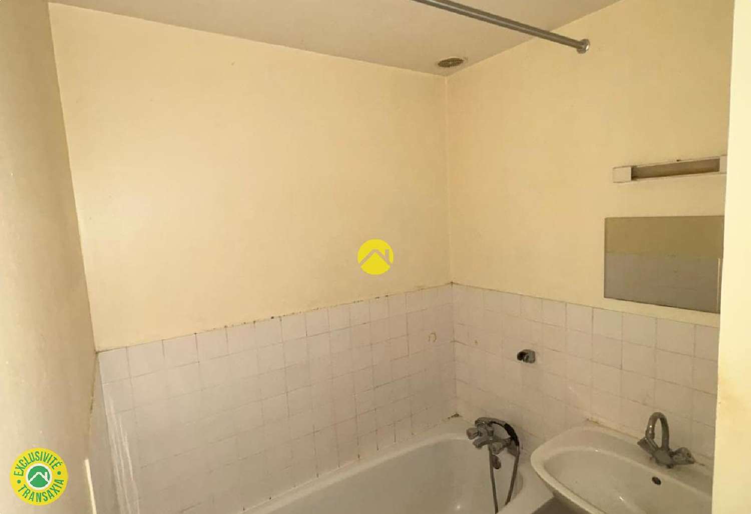 te koop gebouw Bourges Cher 5