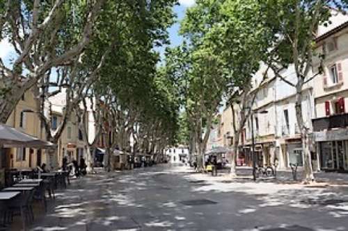 Istres Bouches-du-Rhône building foto 7348528