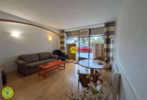 Néris-les-Bains Allier gebouw foto