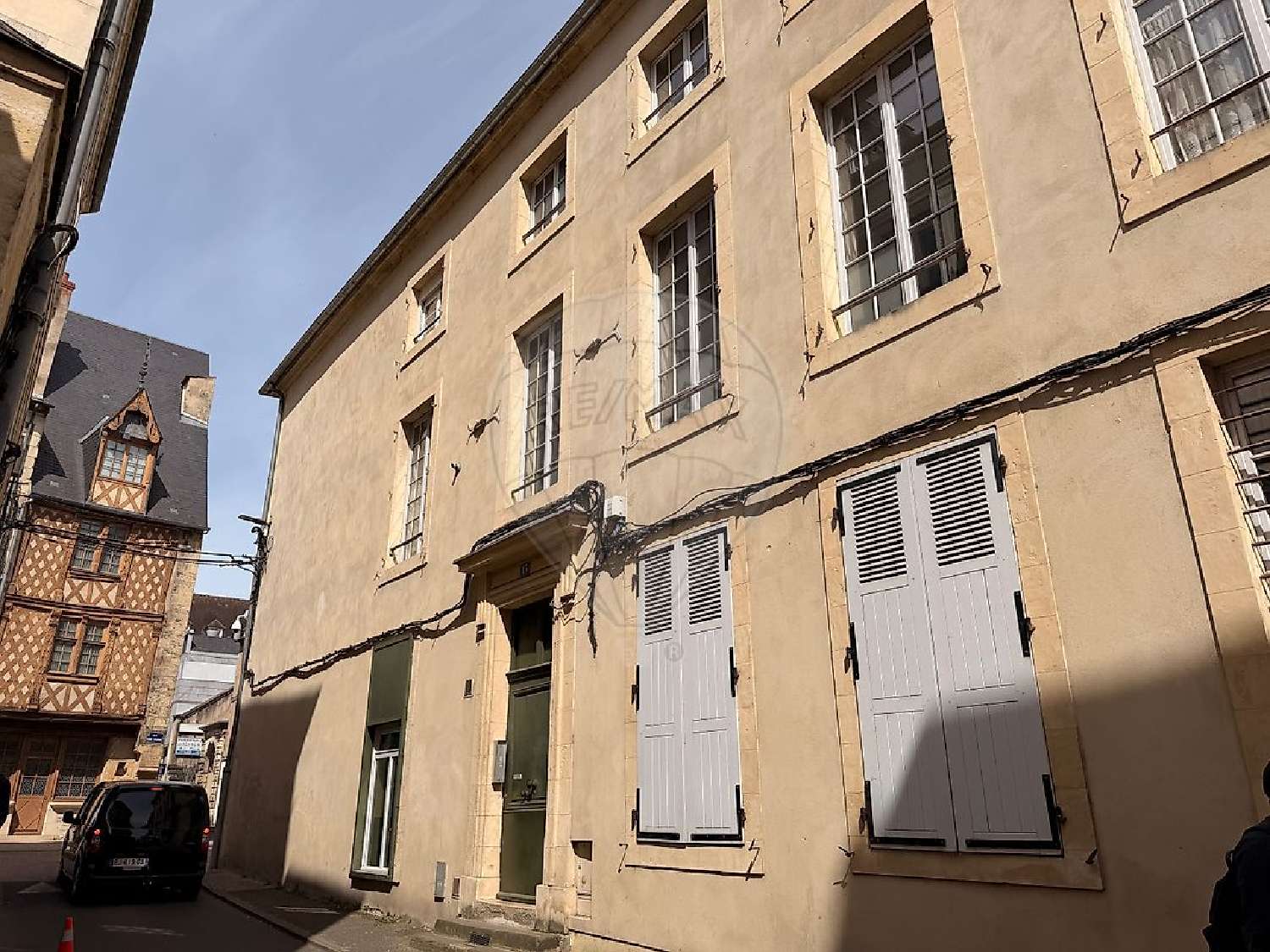 à vendre batiment Nevers Nièvre 1