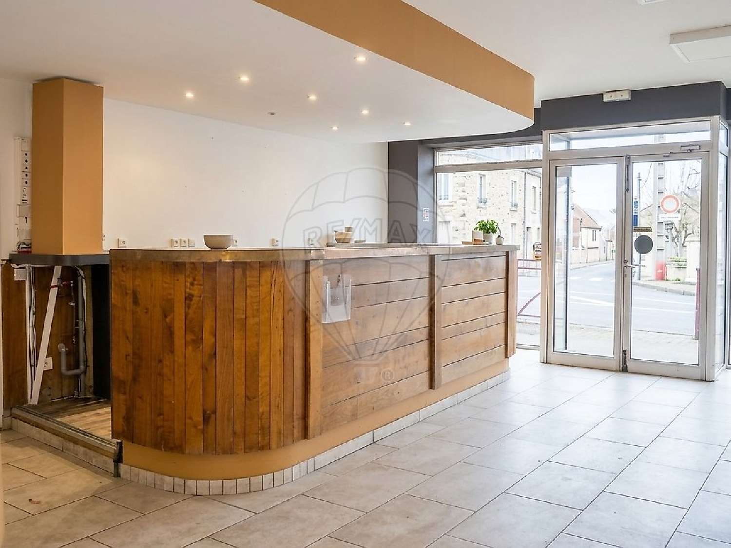 te koop gebouw Saint-Pourçain-sur-Sioule Allier 2