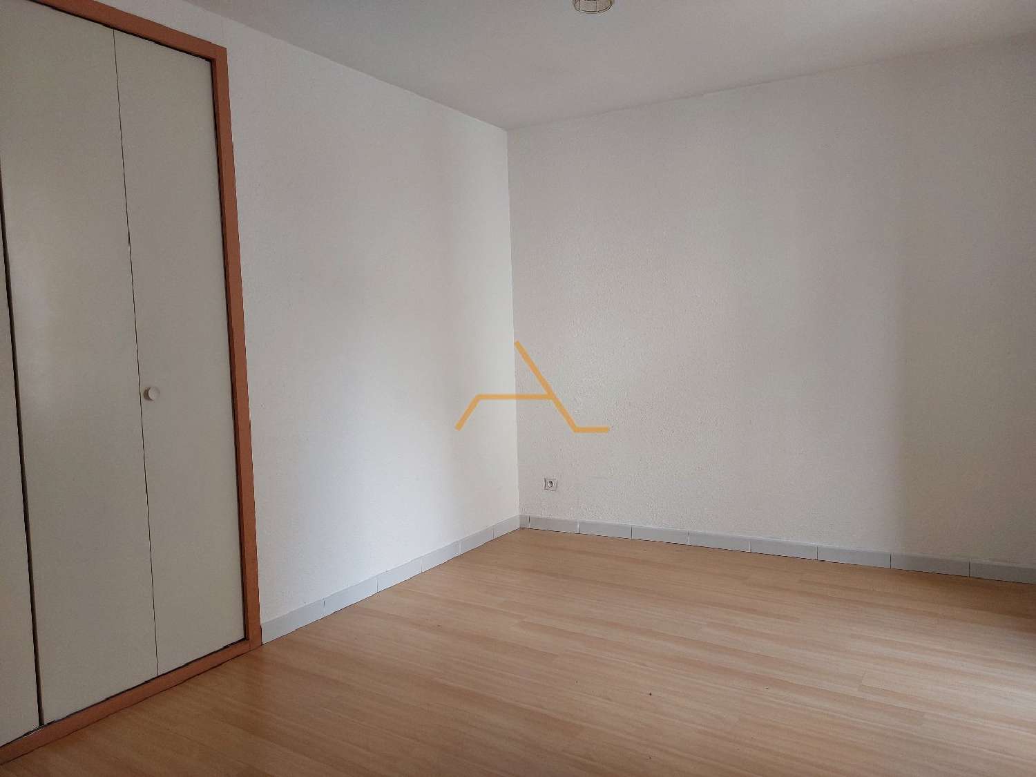  à vendre batiment Taulignan Drôme 7