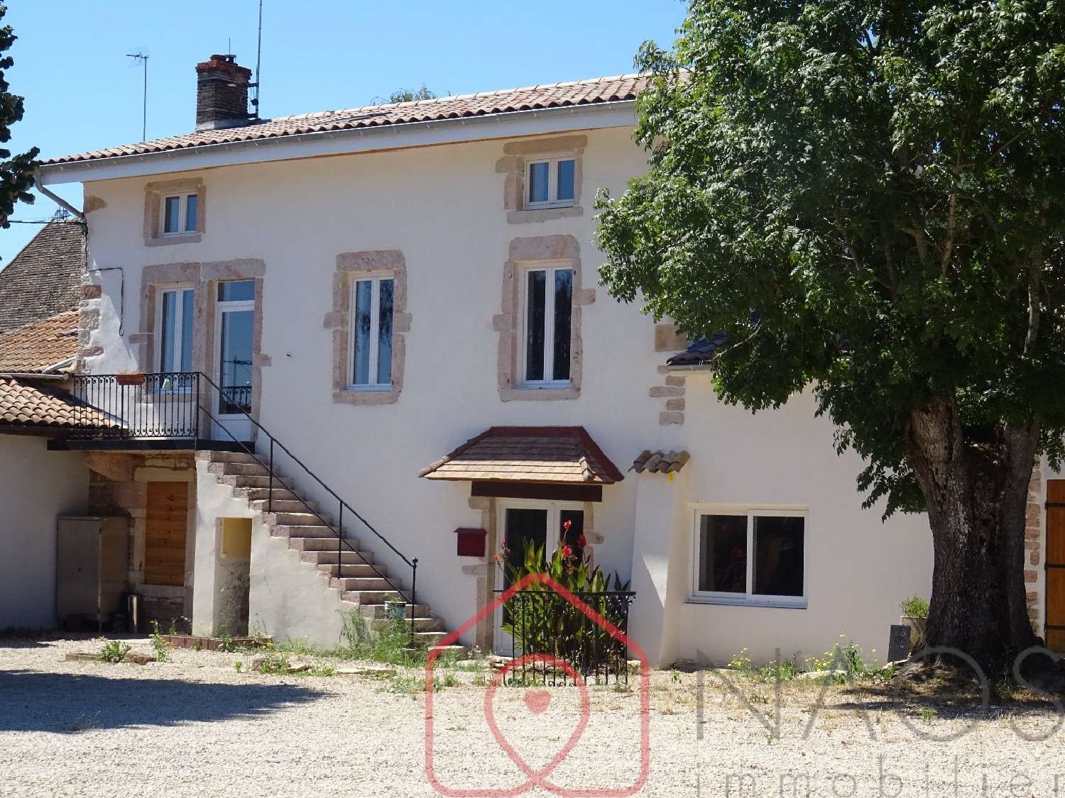  à vendre batiment Tournus Saône-et-Loire 3