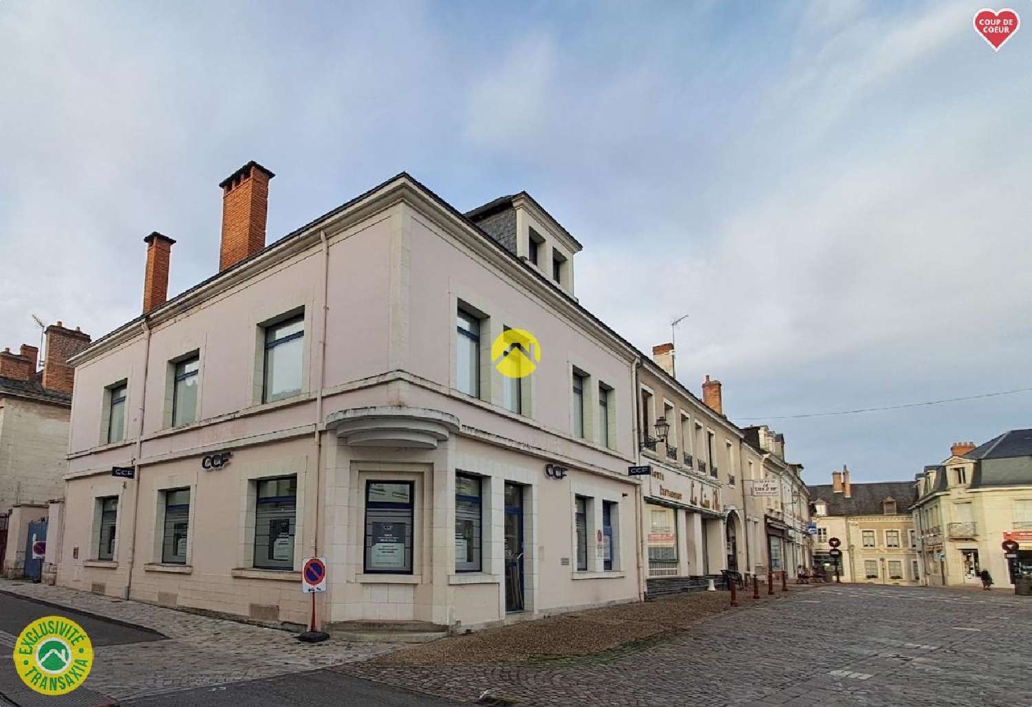  te koop gebouw Valençay Indre 2