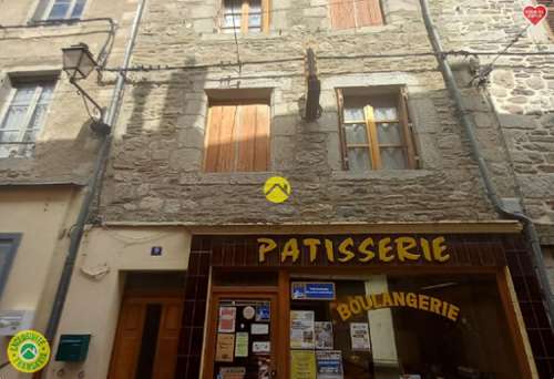 Védrines-Saint-Loup Cantal edificio foto 7342222