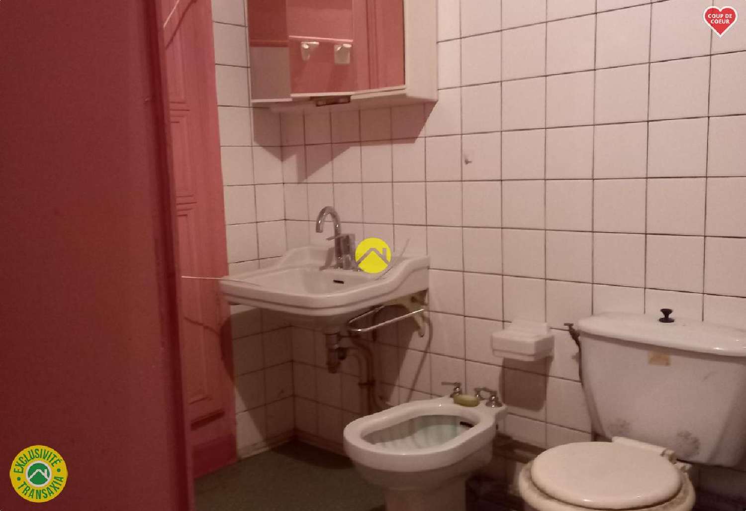 en venta edificio Védrines-Saint-Loup Cantal 6