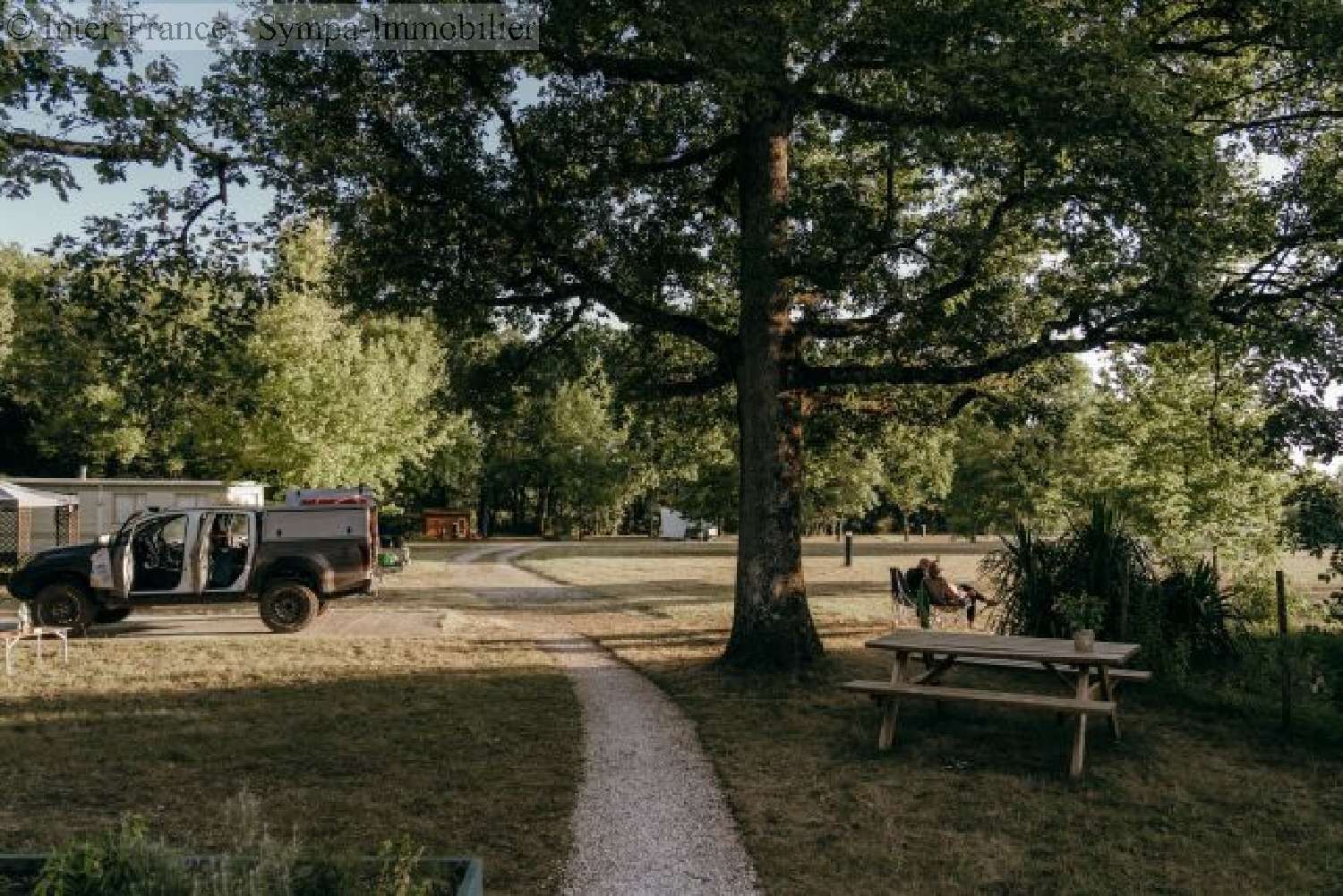  à vendre camping Puysserampion Lot-et-Garonne 1