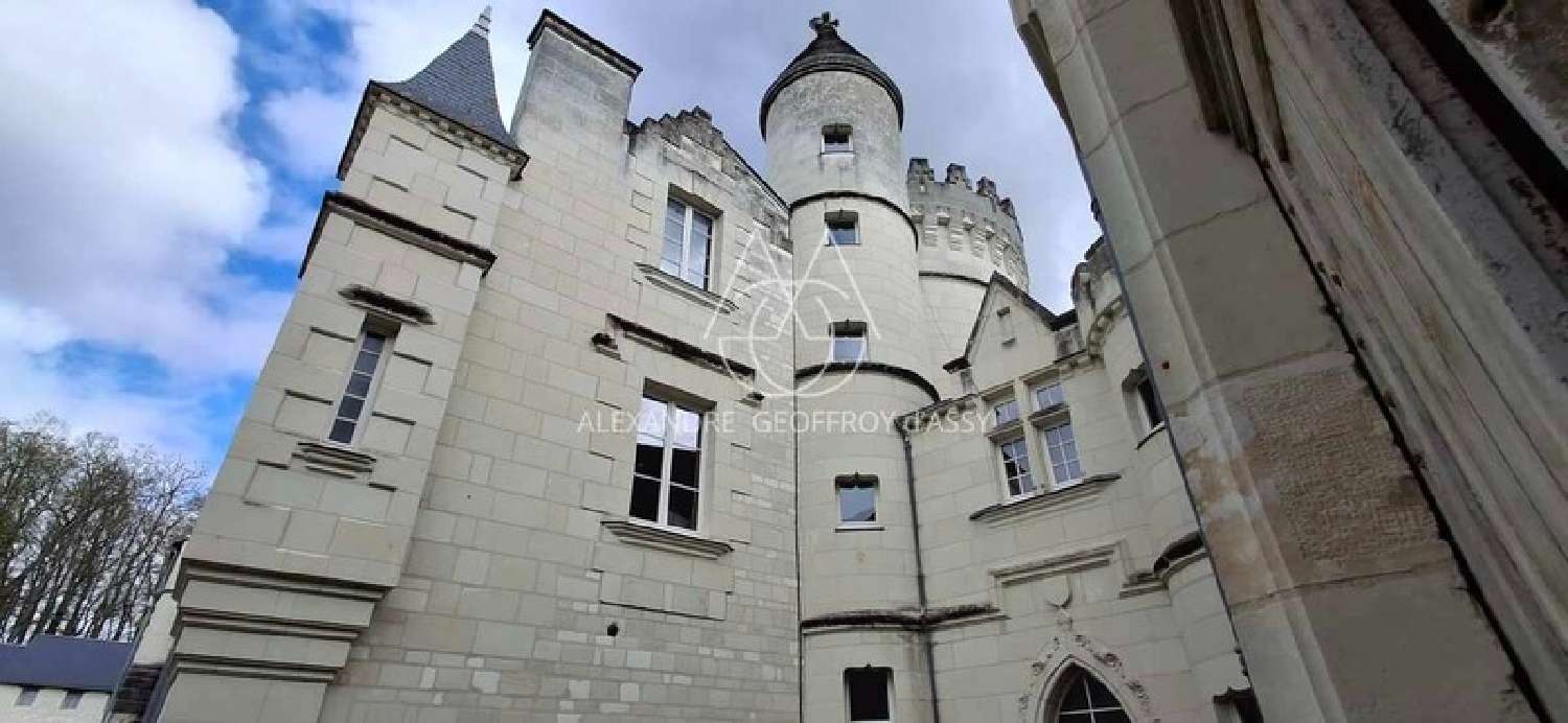  à vendre château Chinon Indre-et-Loire 2
