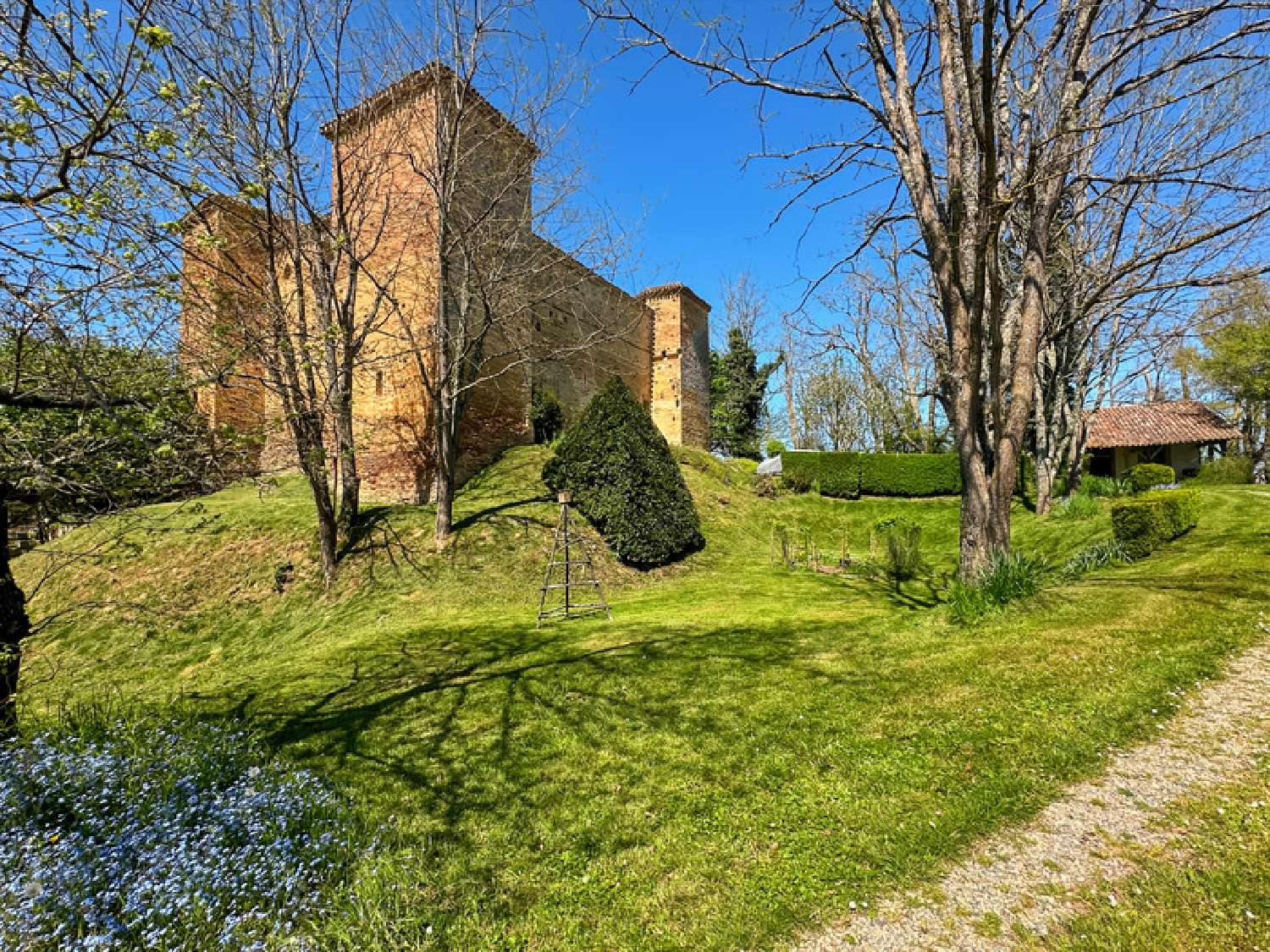  kaufen Schloss Espas Gers 3